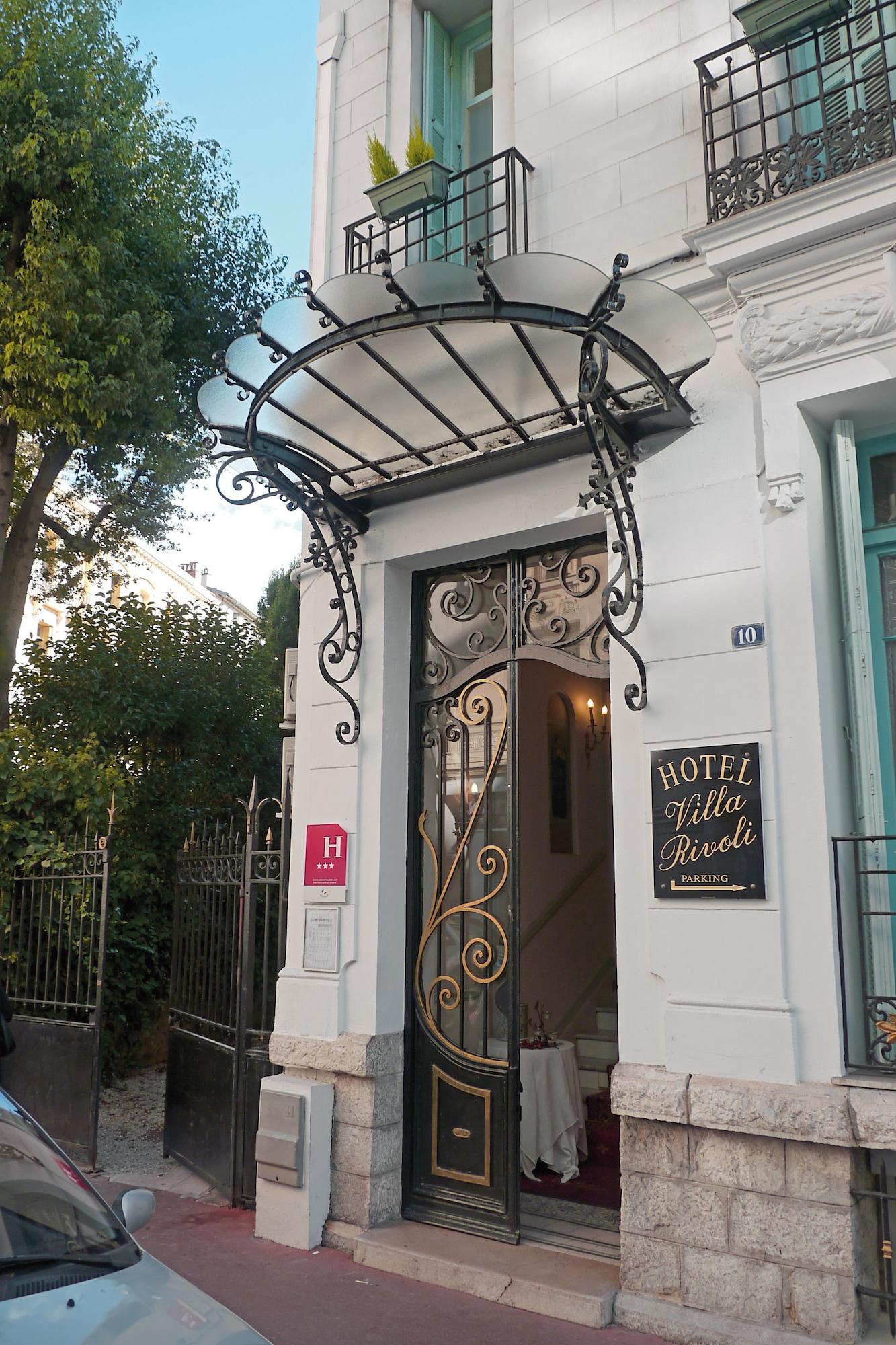 Vista Exterior Villa Rivoli