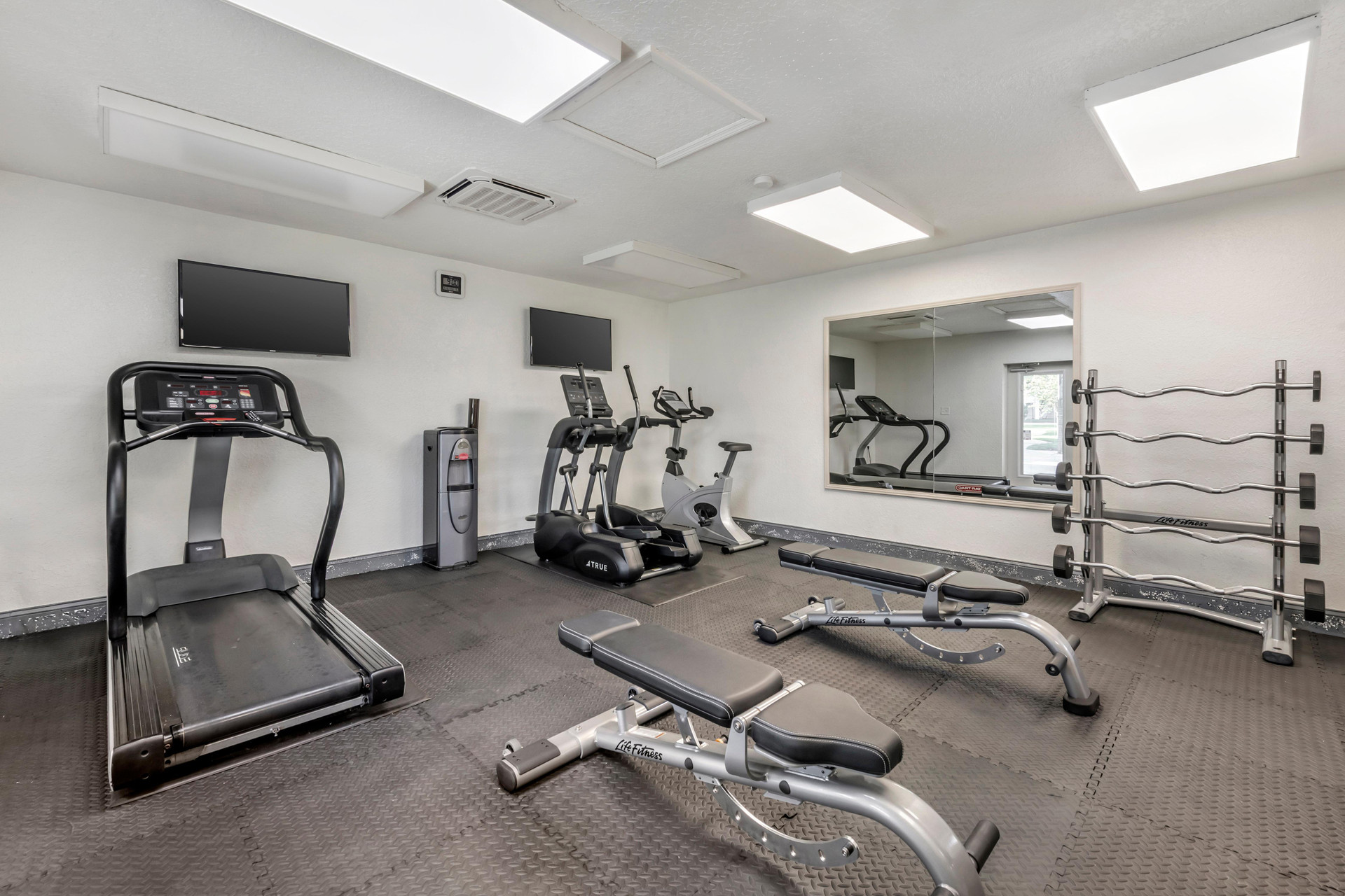 Gimnasio Orbit One Vacation Villas