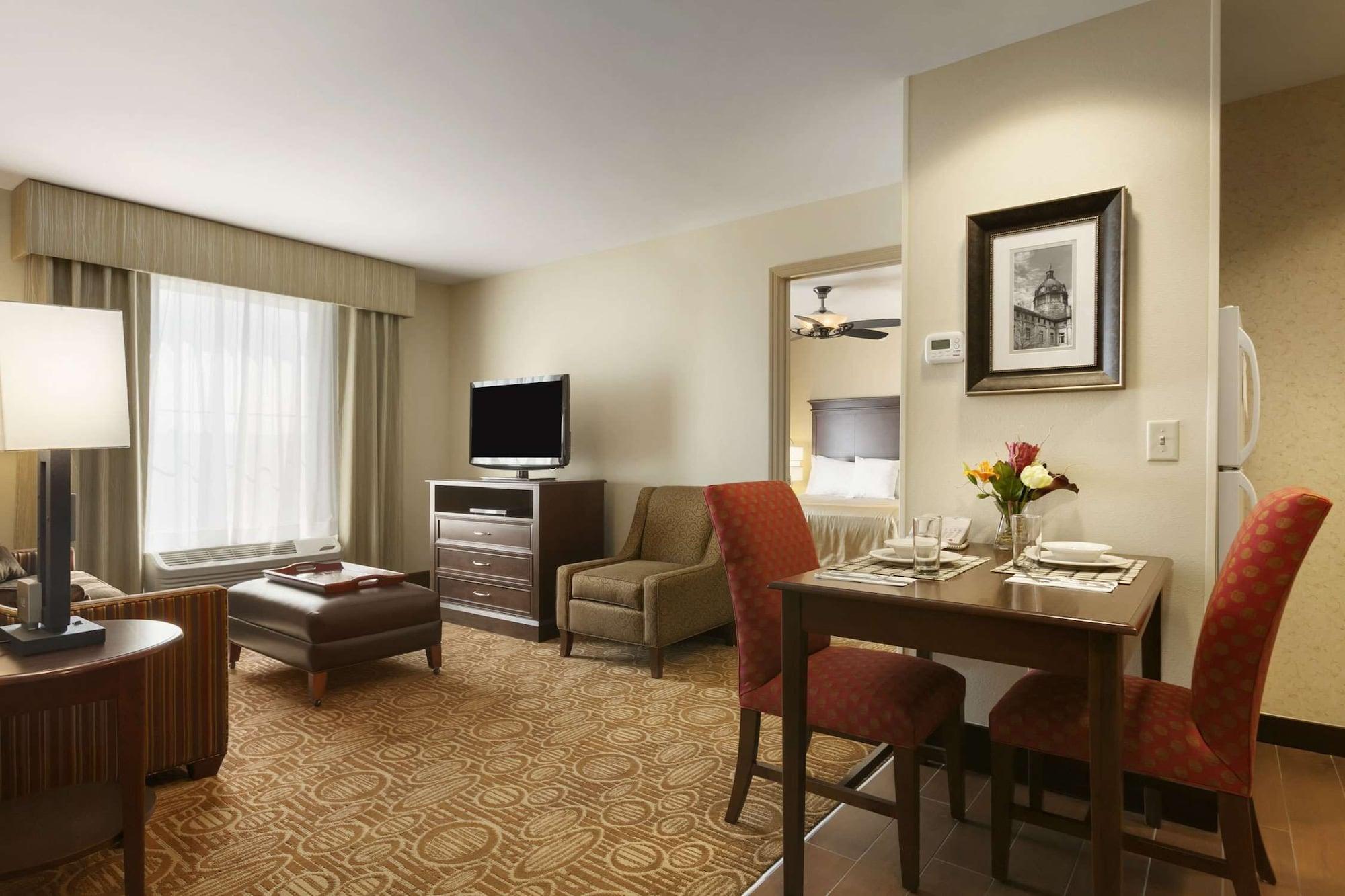 Habitación Homewood Suites by Hilton Binghamton/Vestal, NY