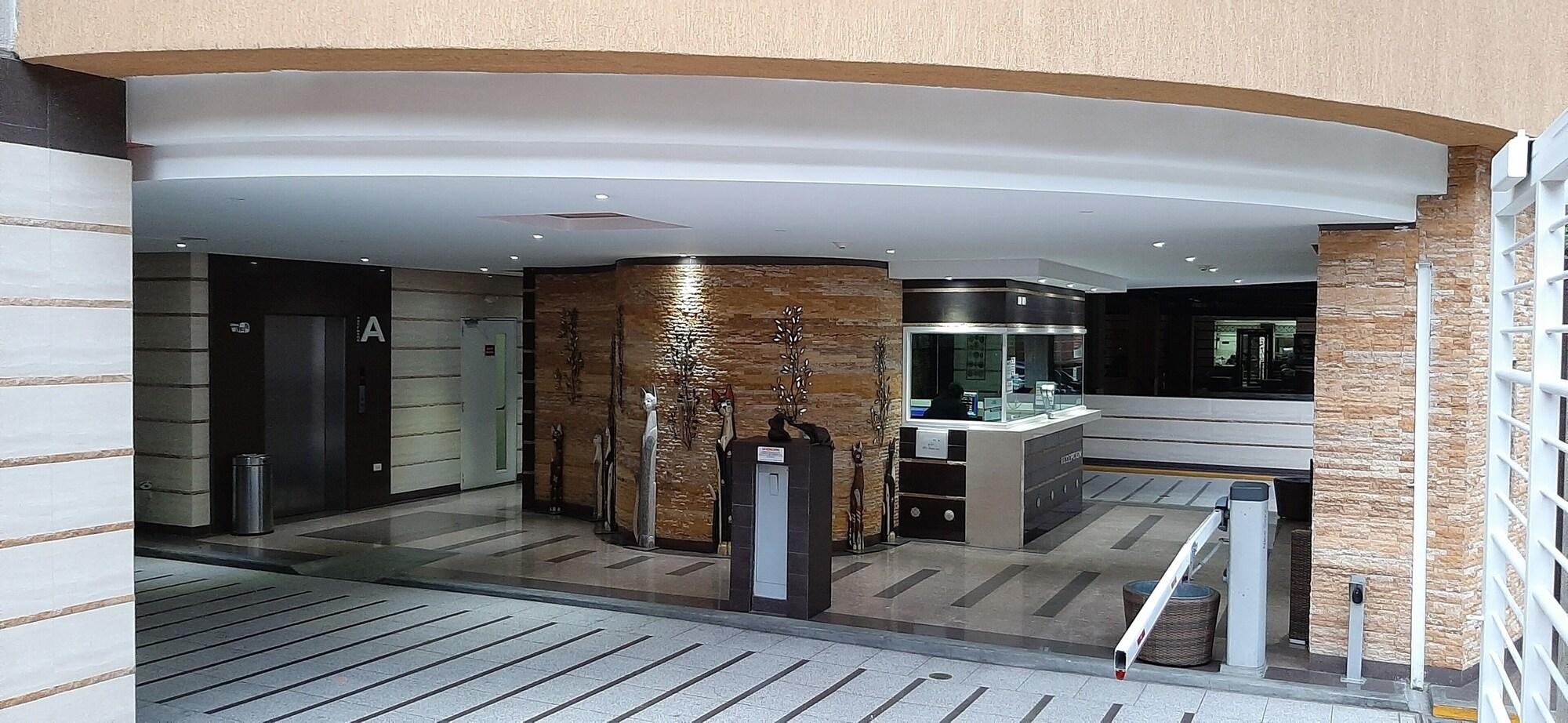 Vista Lobby Novo Hotel