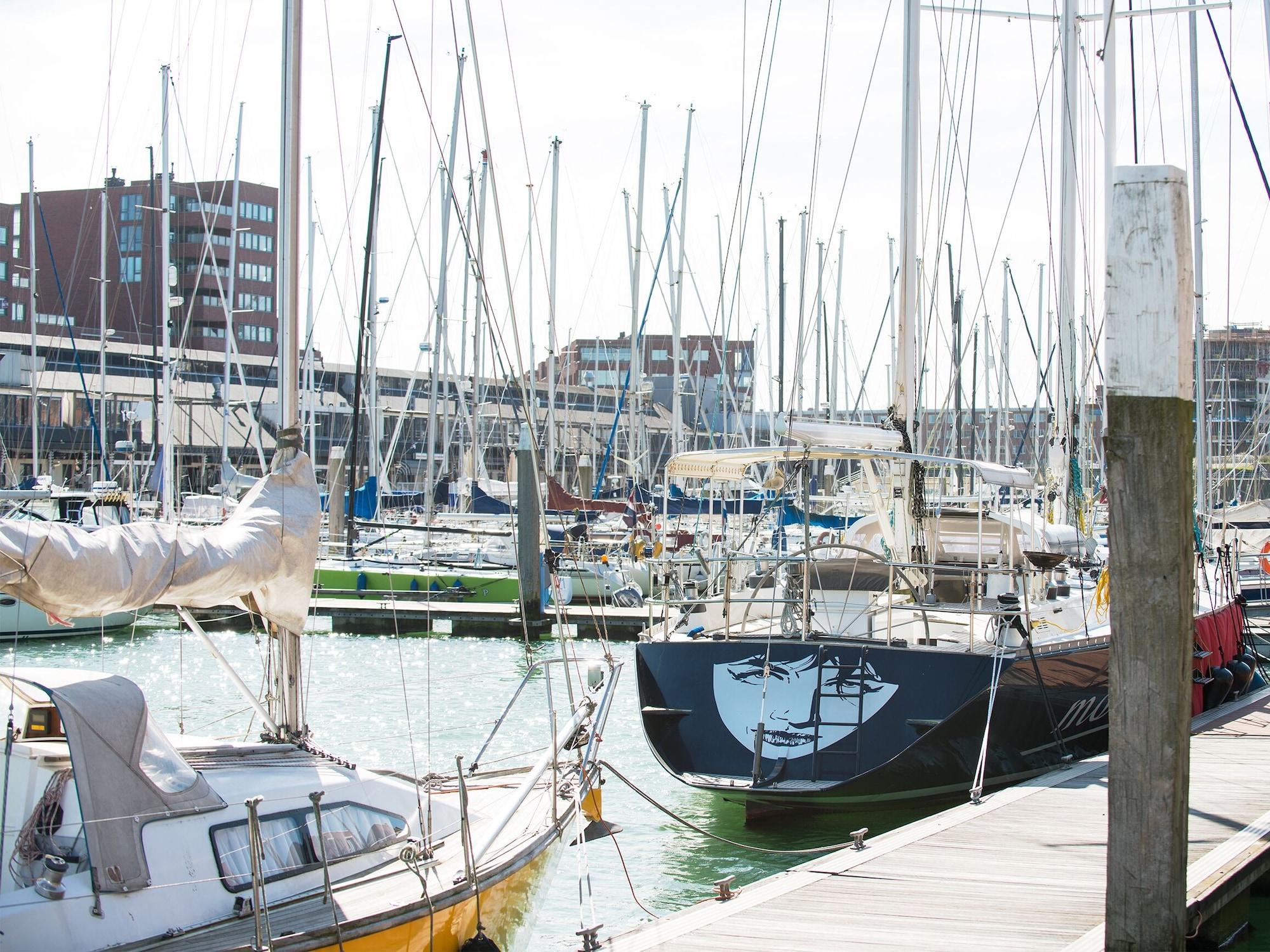 Instalaciones Recreativas BizStay Harbour Scheveningen Apartments