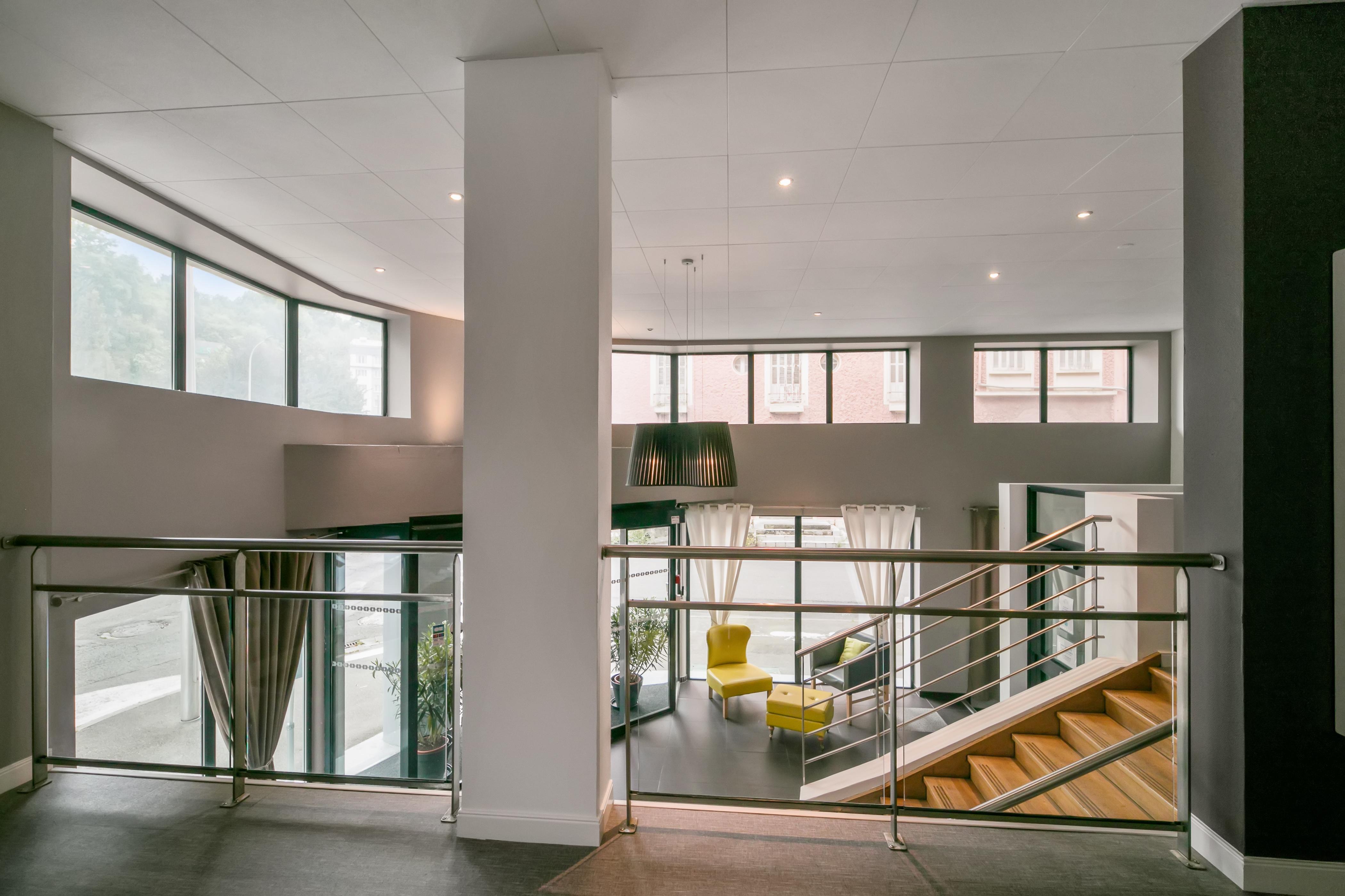 Vista Lobby Comfort Aparthotel Lourdes Lorda