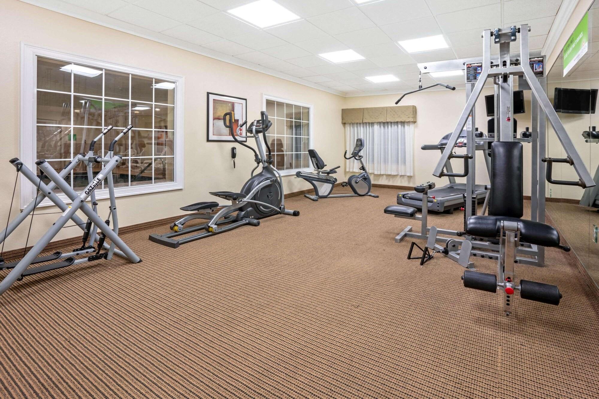 Gimnasio La Quinta Inn & Suites by Wyndham Houston - Magnolia