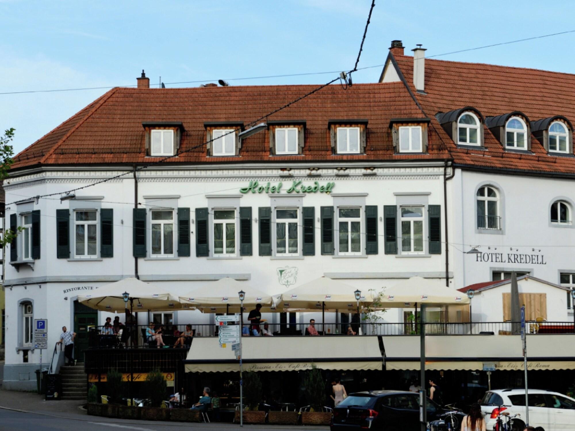 Varios Hotel Kredell