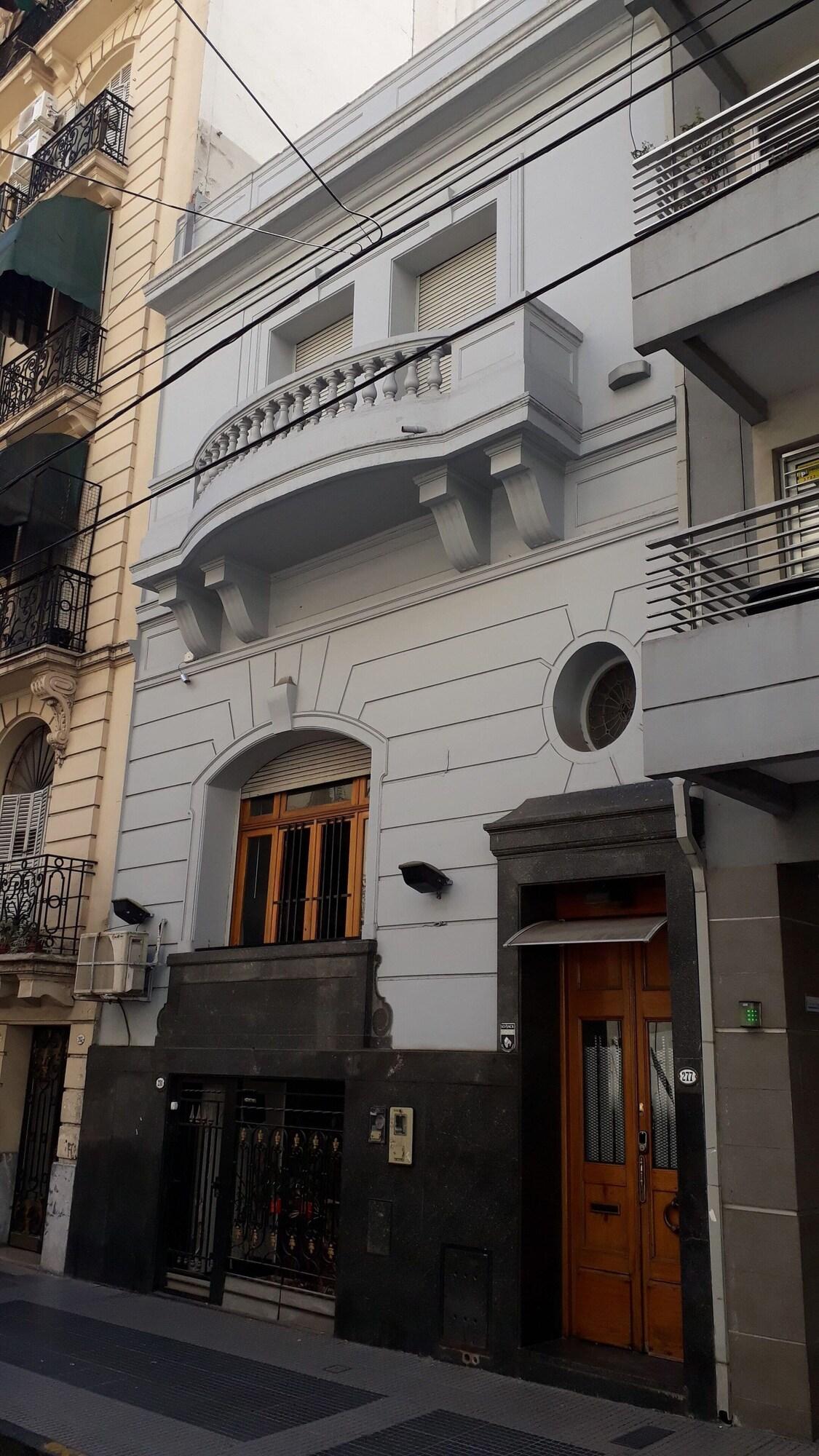 Vista Exterior Baires House