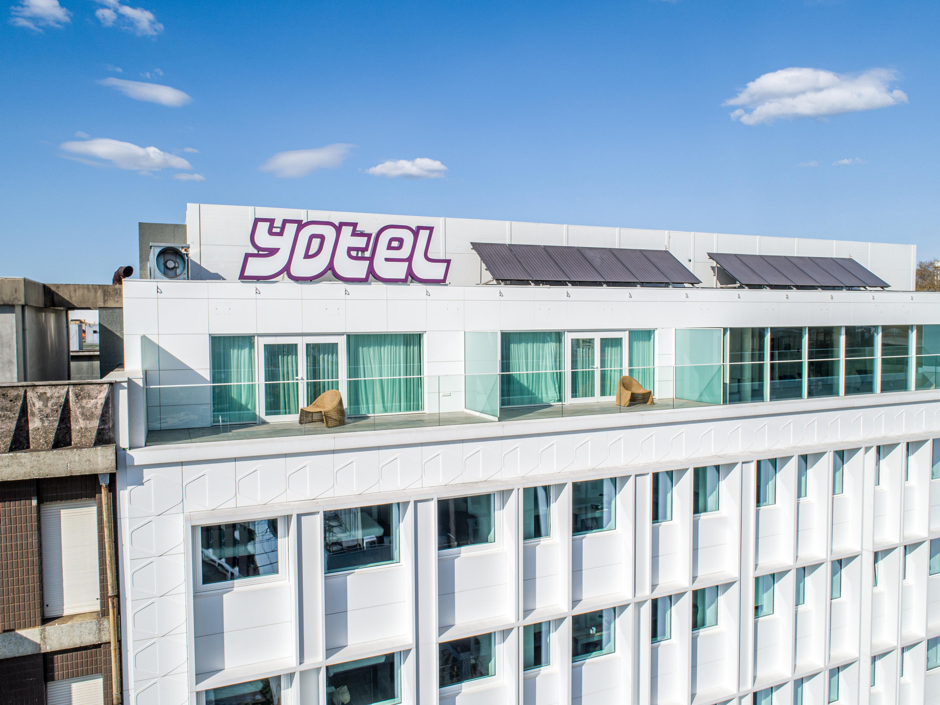 Vista Exterior YOTEL Porto