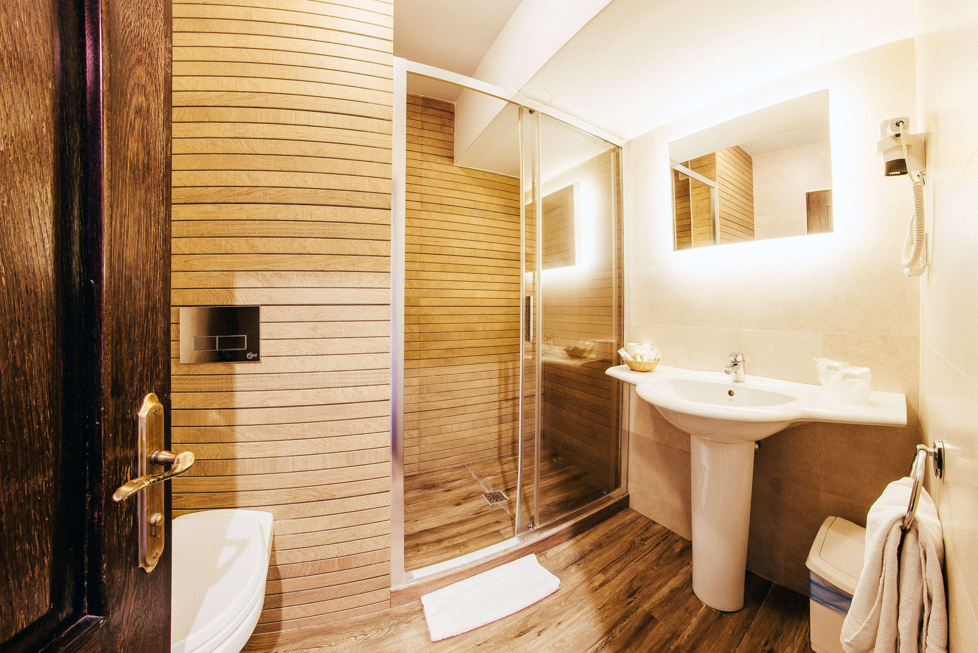 Vista Exterior Best Western Bucovina-club De Munte