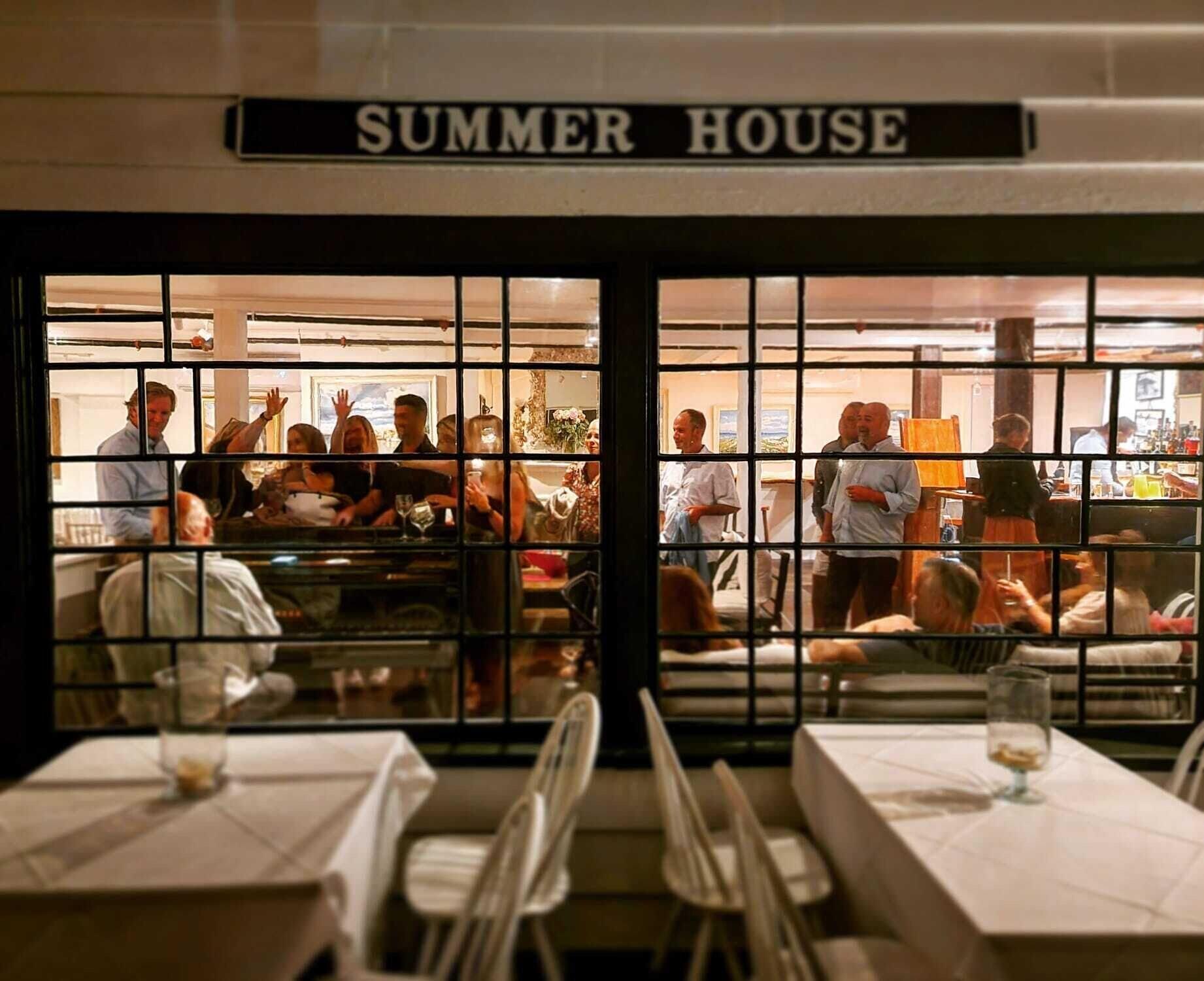 Varios Summer House Hotel