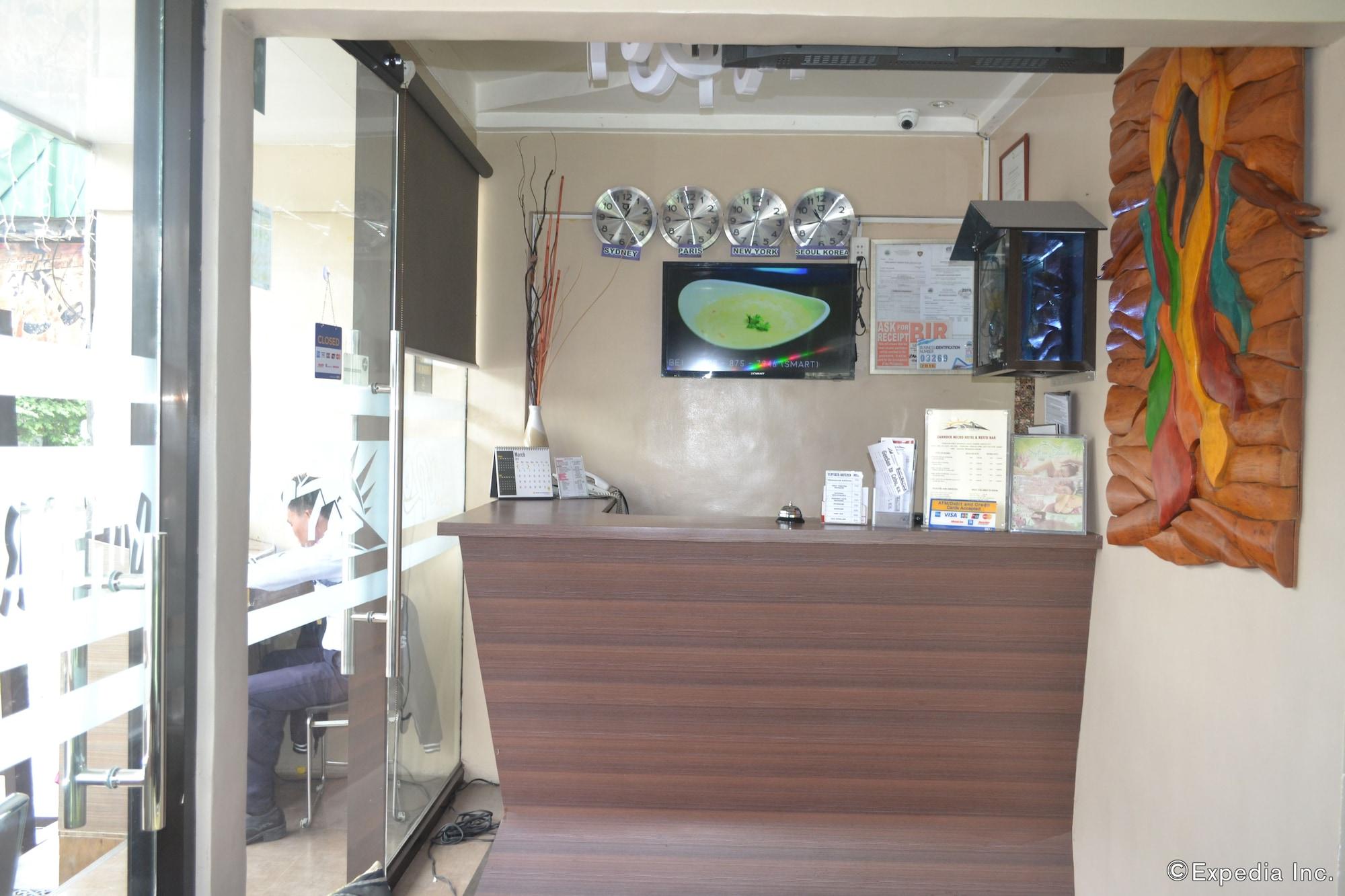 Vista Lobby Zanrock MicroHotel