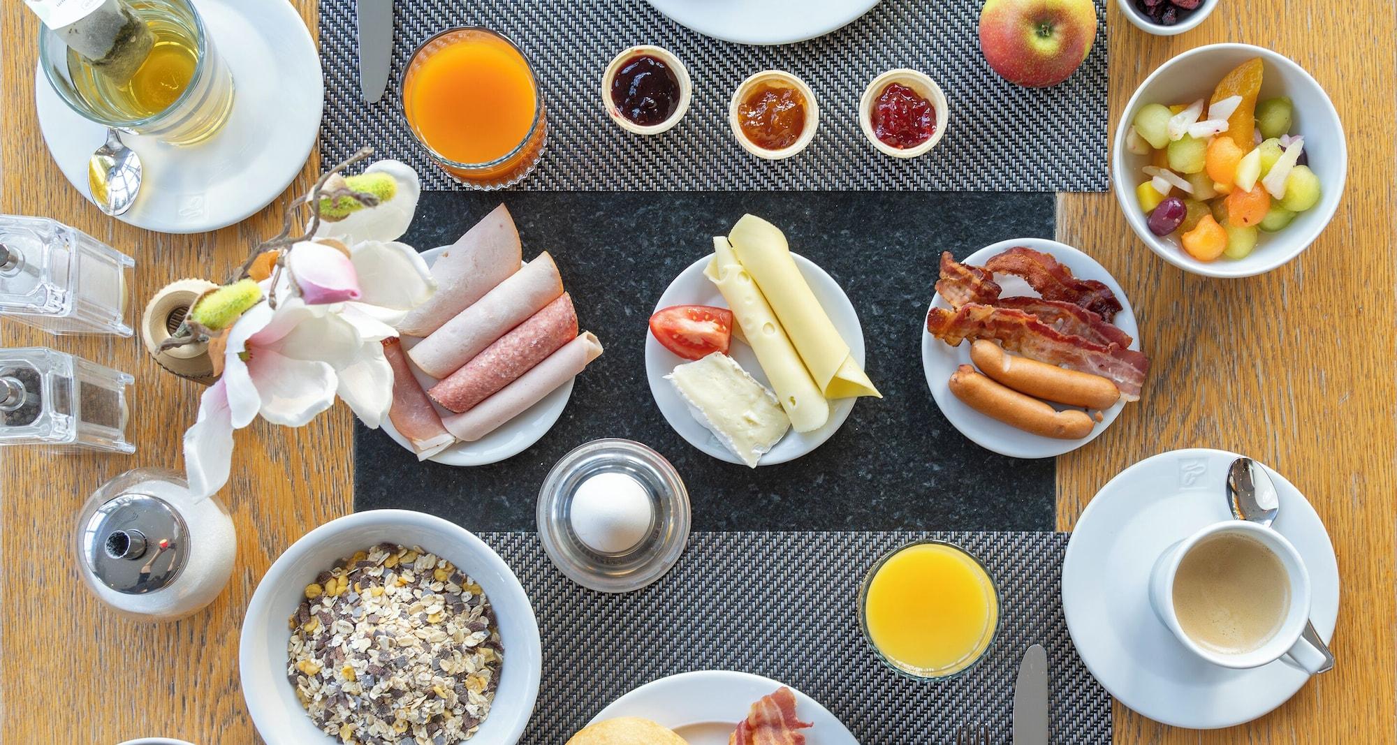 Restaurant The Q - Quadro City Hotel