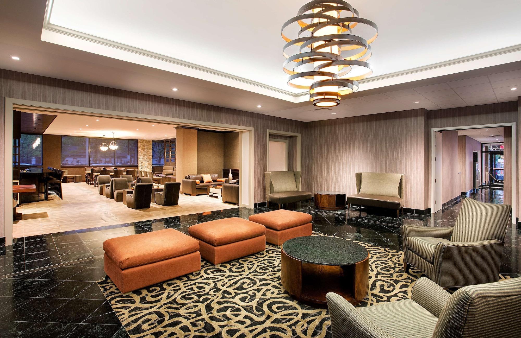 Vista Lobby DoubleTree by Hilton Hotel & Suites Jersey City