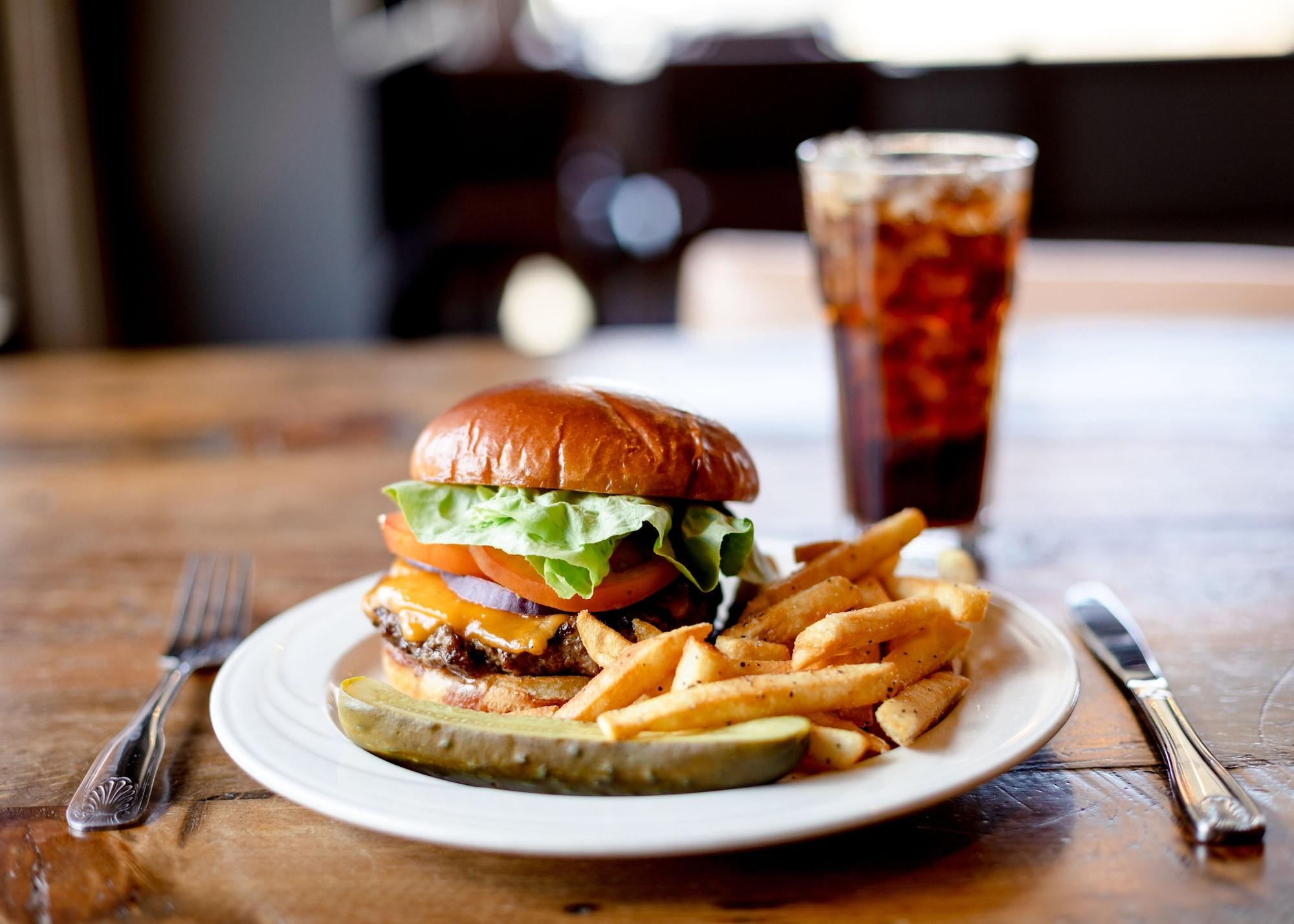 Restaurant DoubleTree by Hilton Hotel Park City - The Yarrow