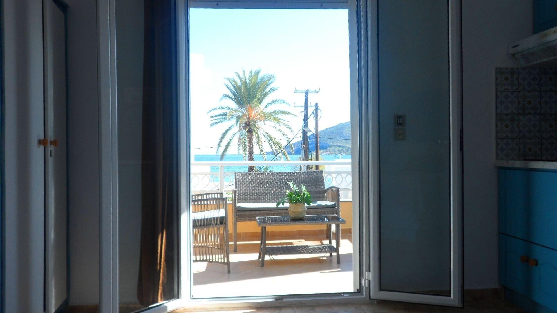 Playa Apartments & Suites Papafotis