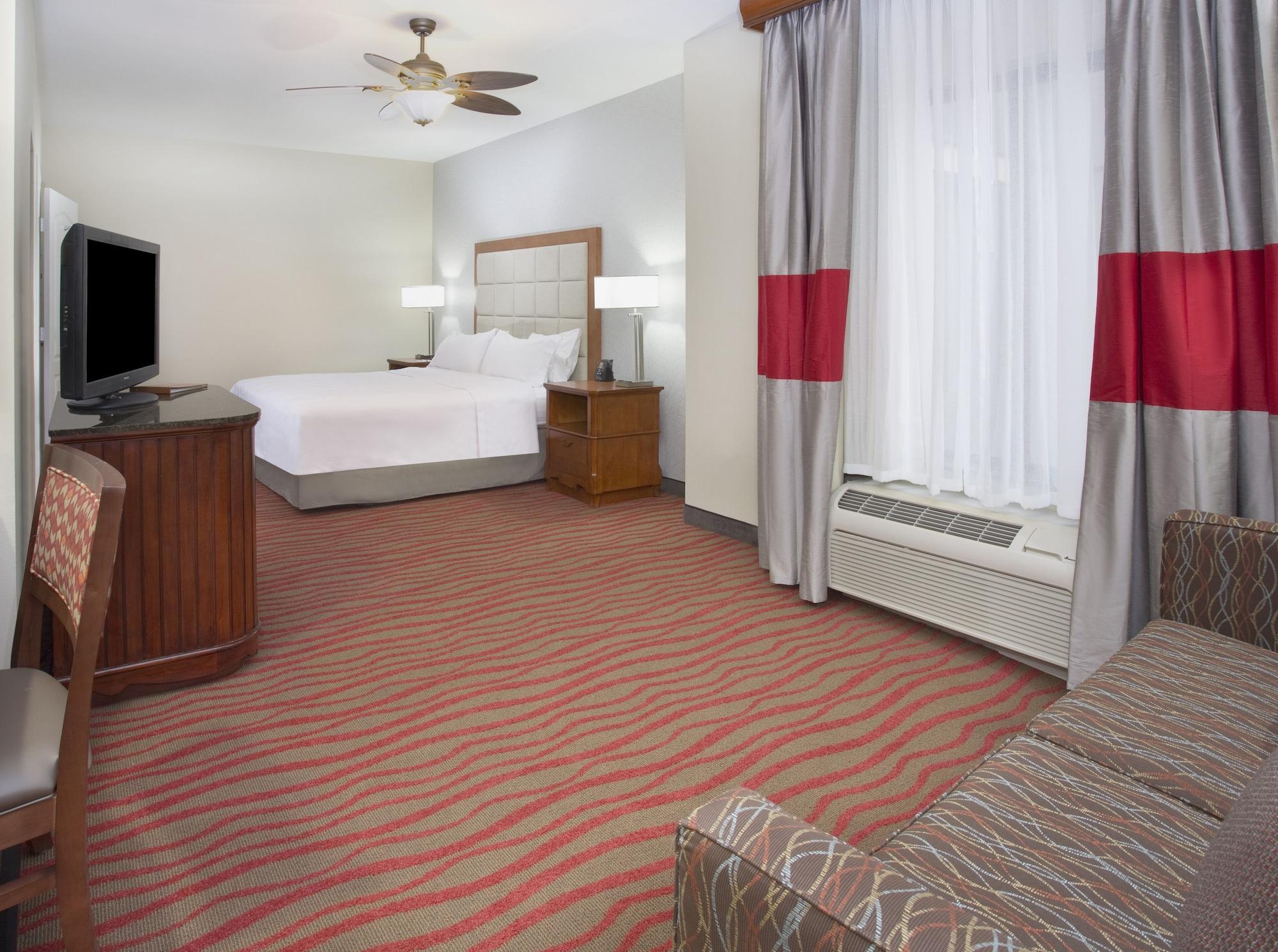 Habitación Homewood Suites Phoenix Avondale