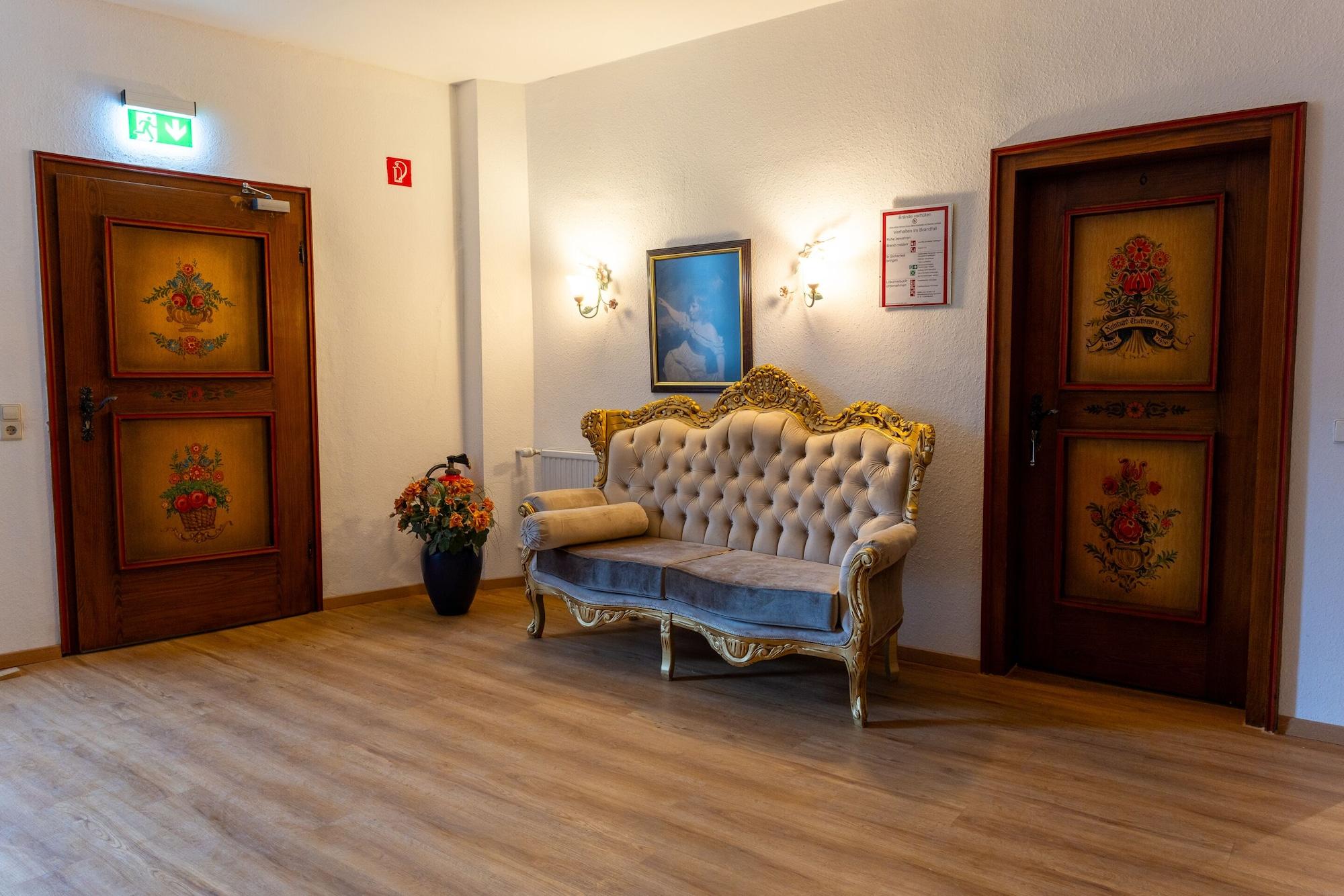 Vista Lobby Schloss Höfingen