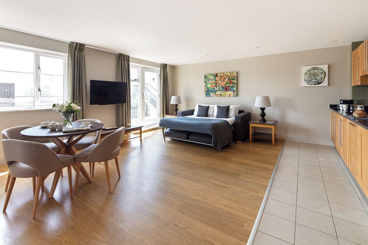 Varios Marlin Apartments Commercial Road - Limehouse