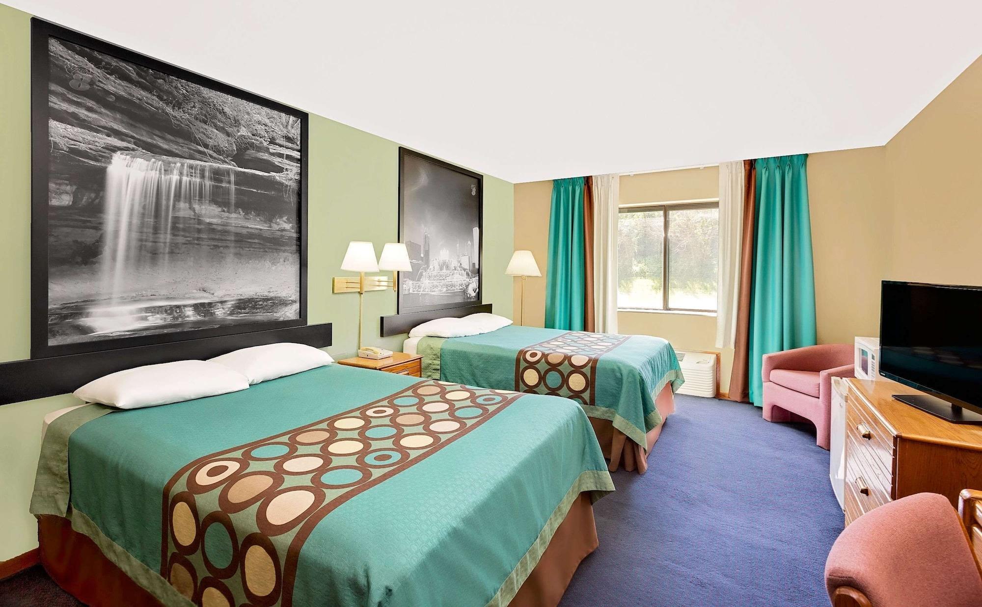 Set de Habitación Super 8 by Wyndham Macomb