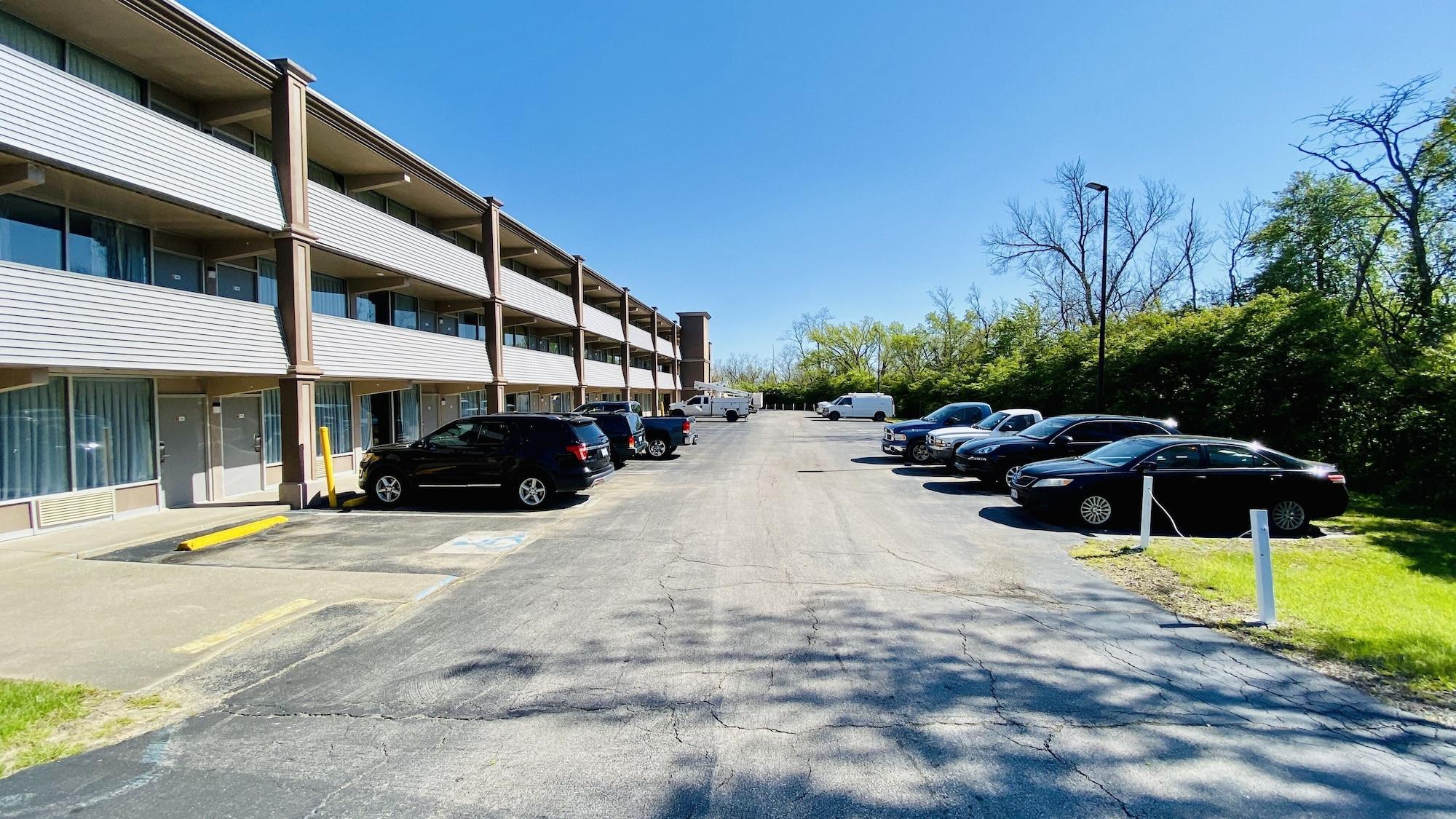 Vista Exterior Days Inn by Wyndham Maysville Kentucky