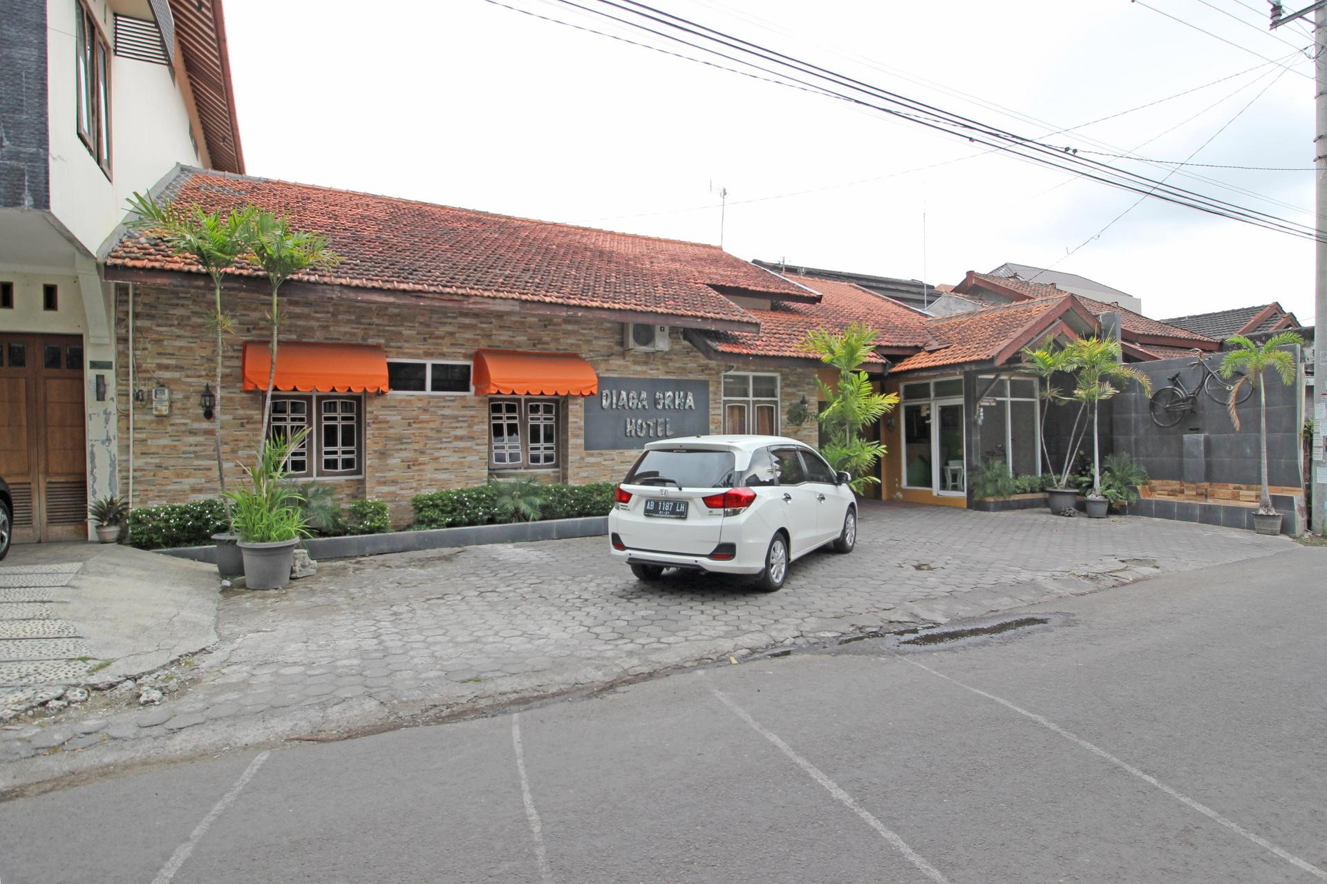 Vista Exterior RedDoorz near Pojok Beteng Prawirotaman