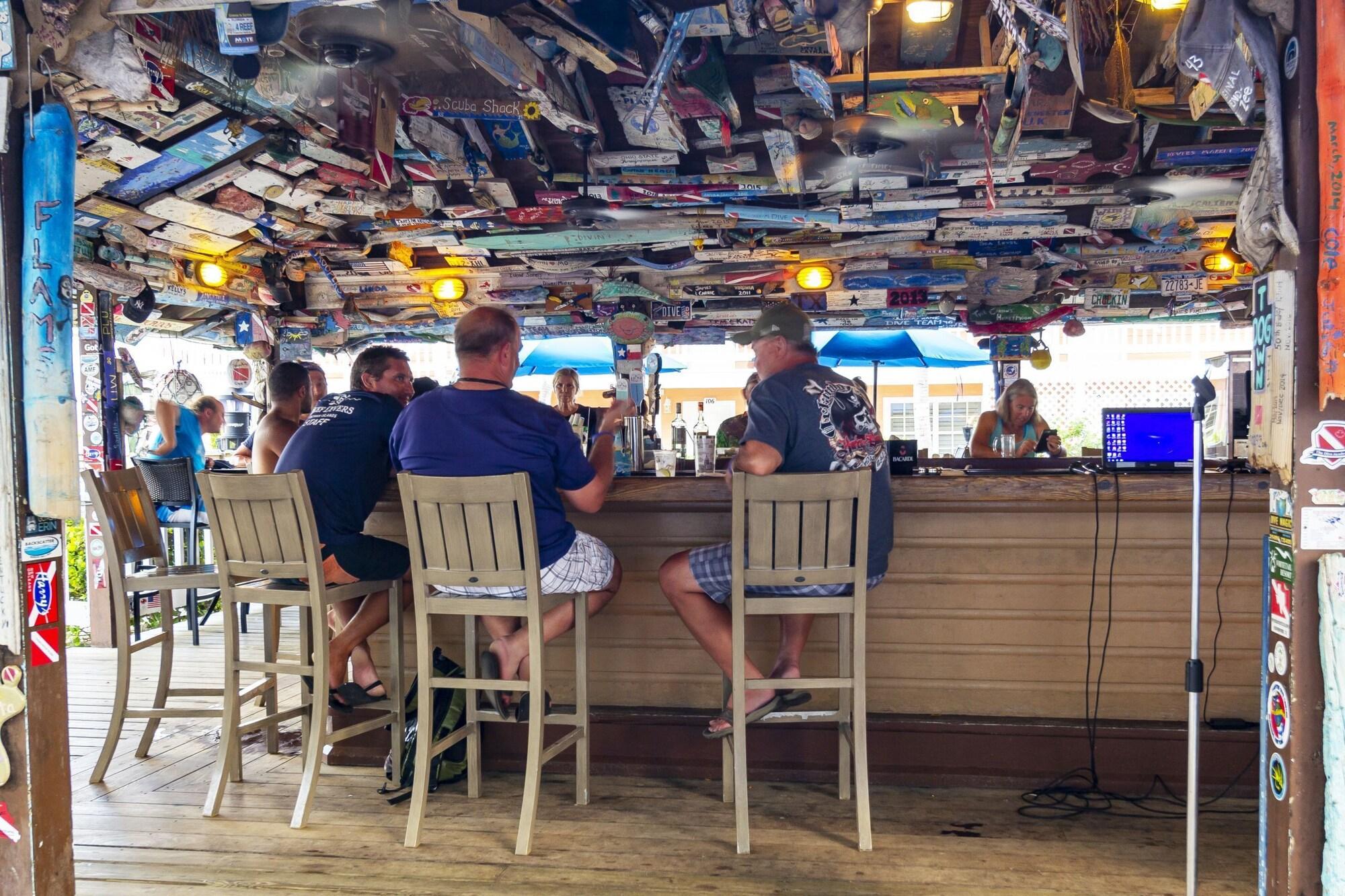 Restaurant Conch Club Cottage
