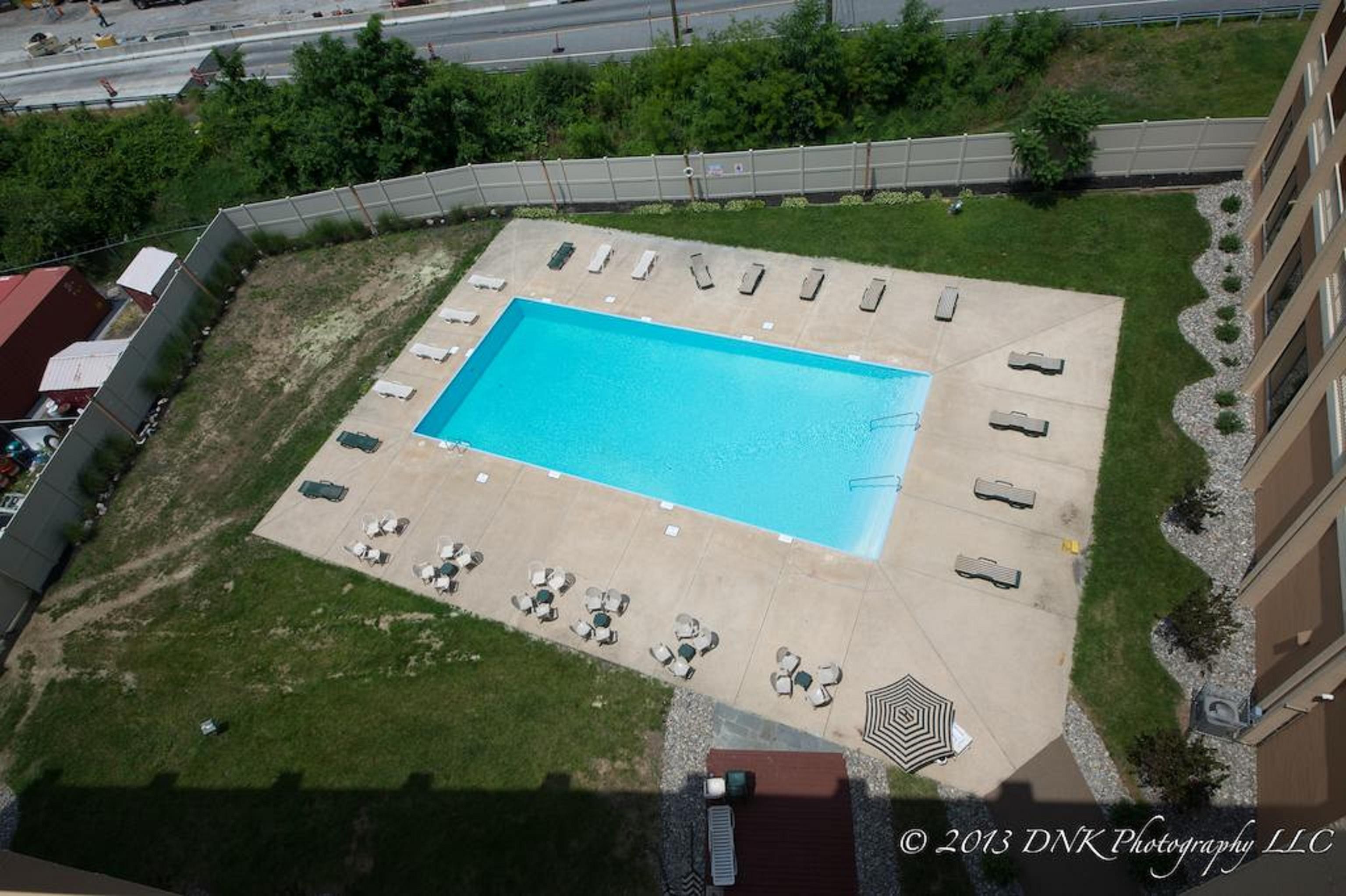 Vista Piscina Clarion Hotel Philadelphia International Airport