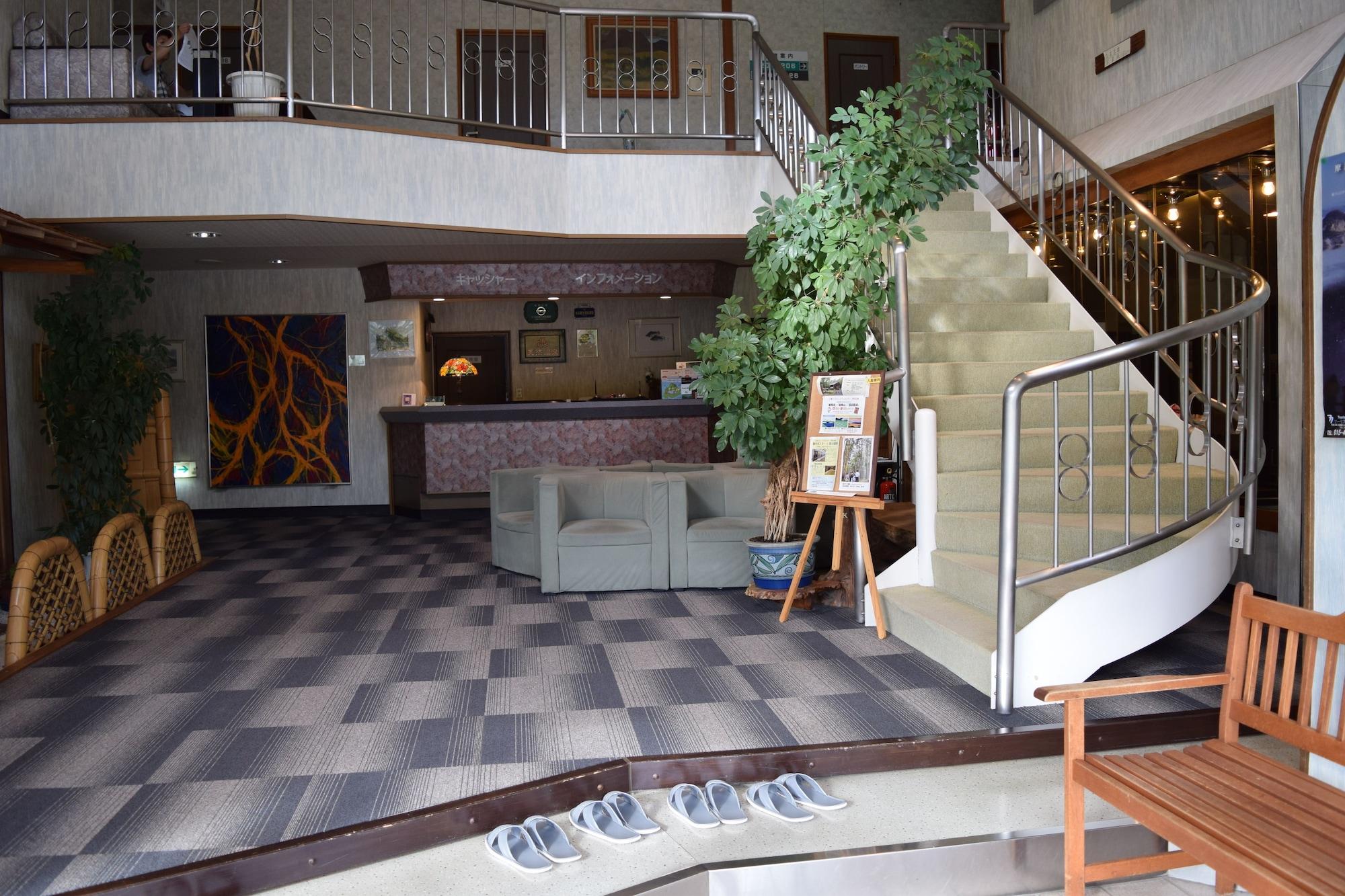 Vista Lobby Hotel Parkway