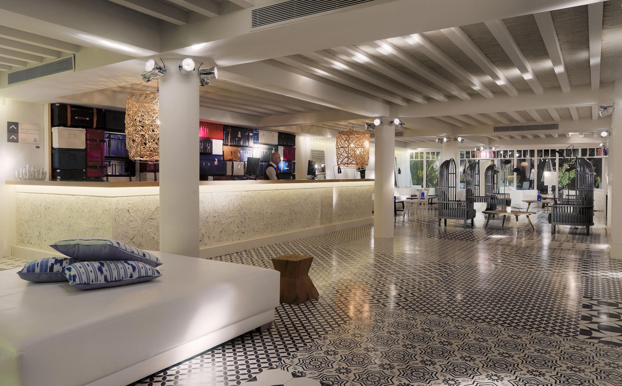 Vista Lobby H10 Big Sur Boutique Hotel