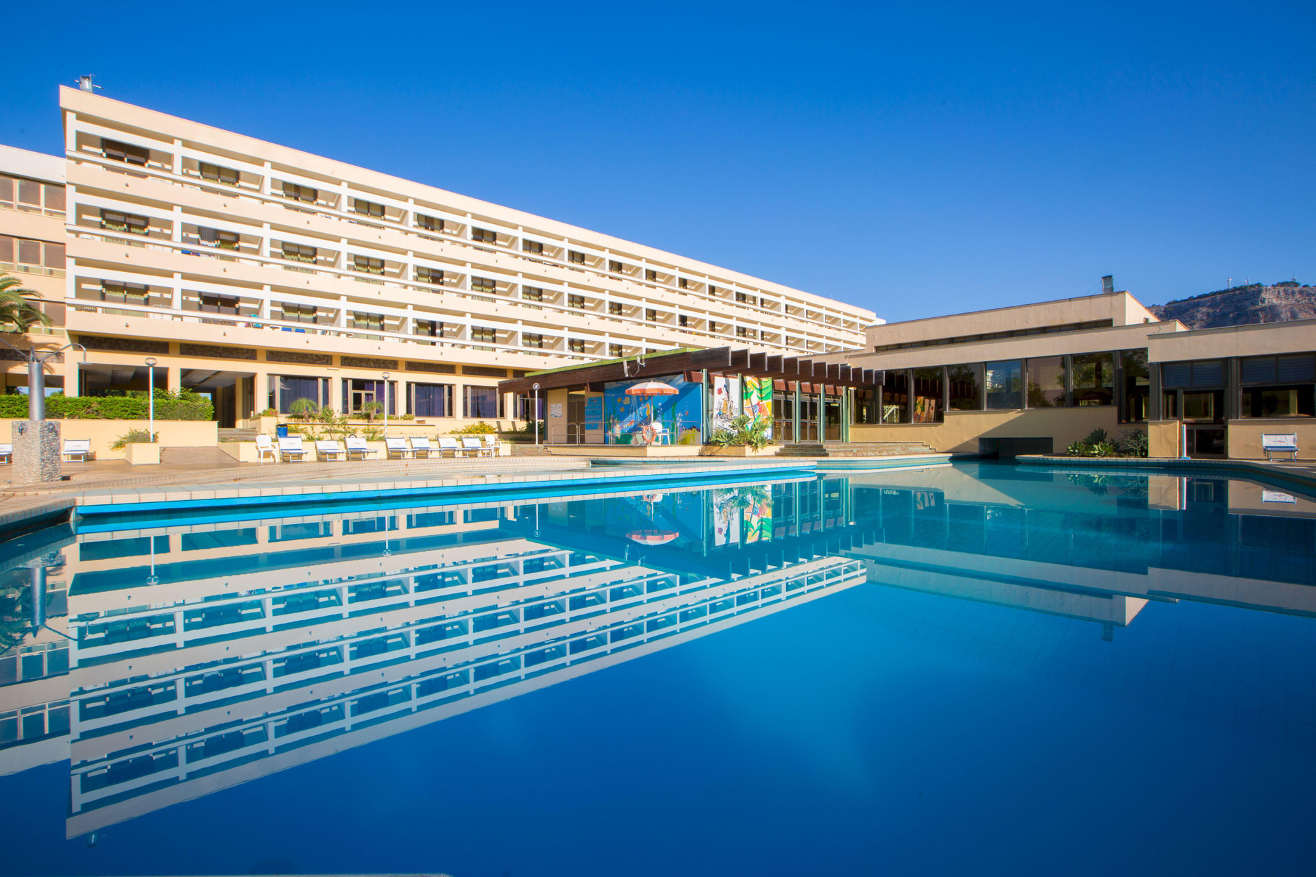 Vista Exterior MClub Lipari