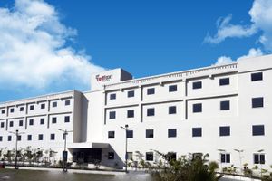 Alojamiento - Red Fox by Lemon Tree Hotels, Dehradun