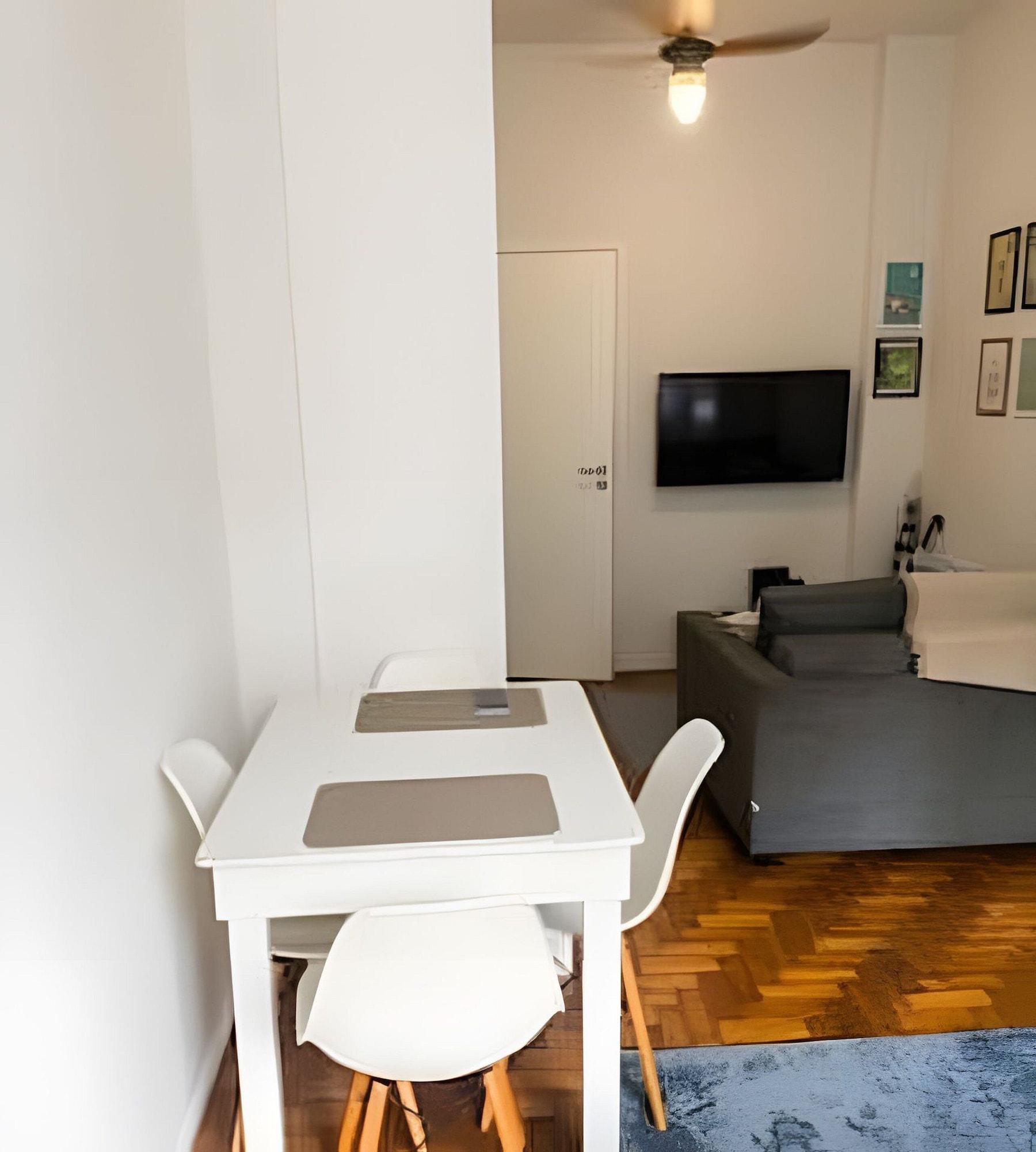 Restaurant Studio Charmoso no Catete