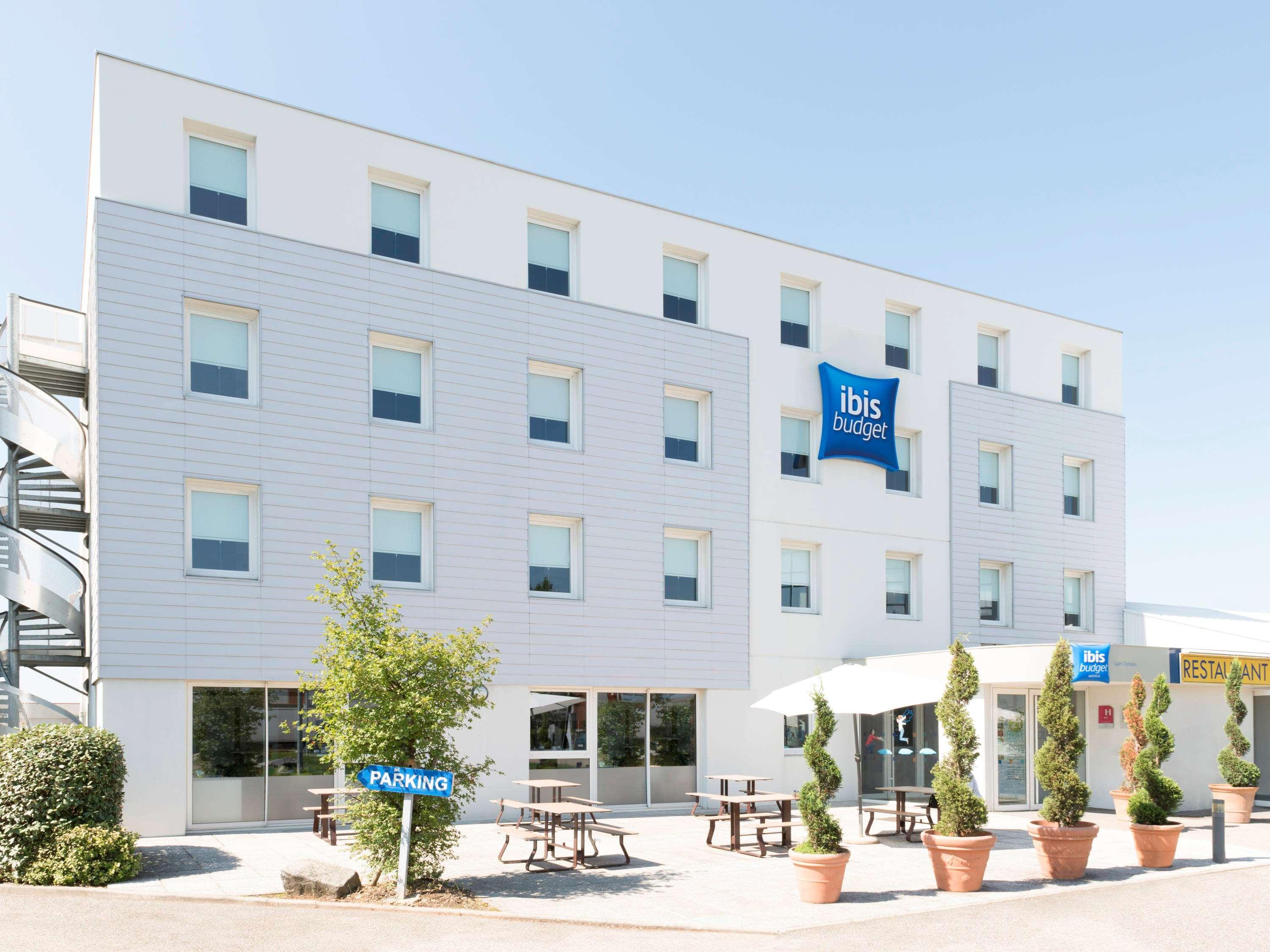 Vista Exterior ibis Budget Lyon Eurexpo Chassieu