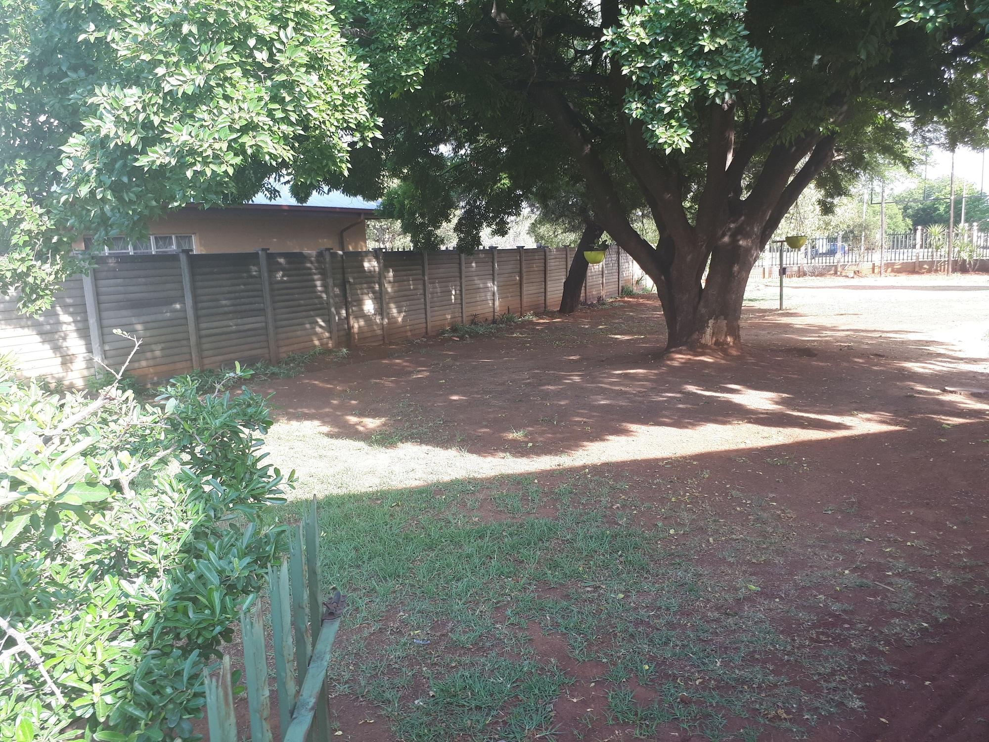 Comodidades del Alojamiento C - Land Guest House