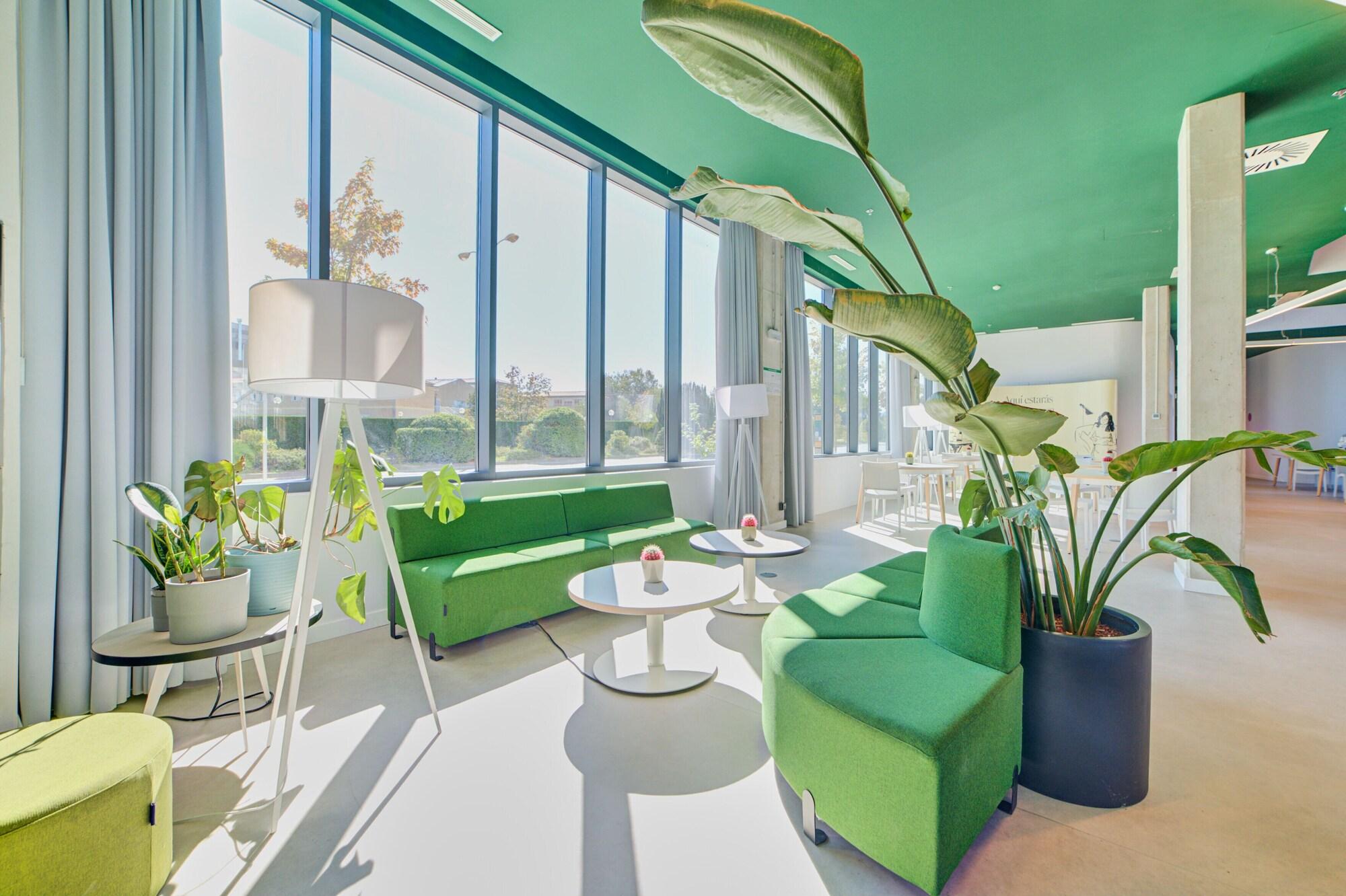 Vista Lobby Home and Coliving Pamplona