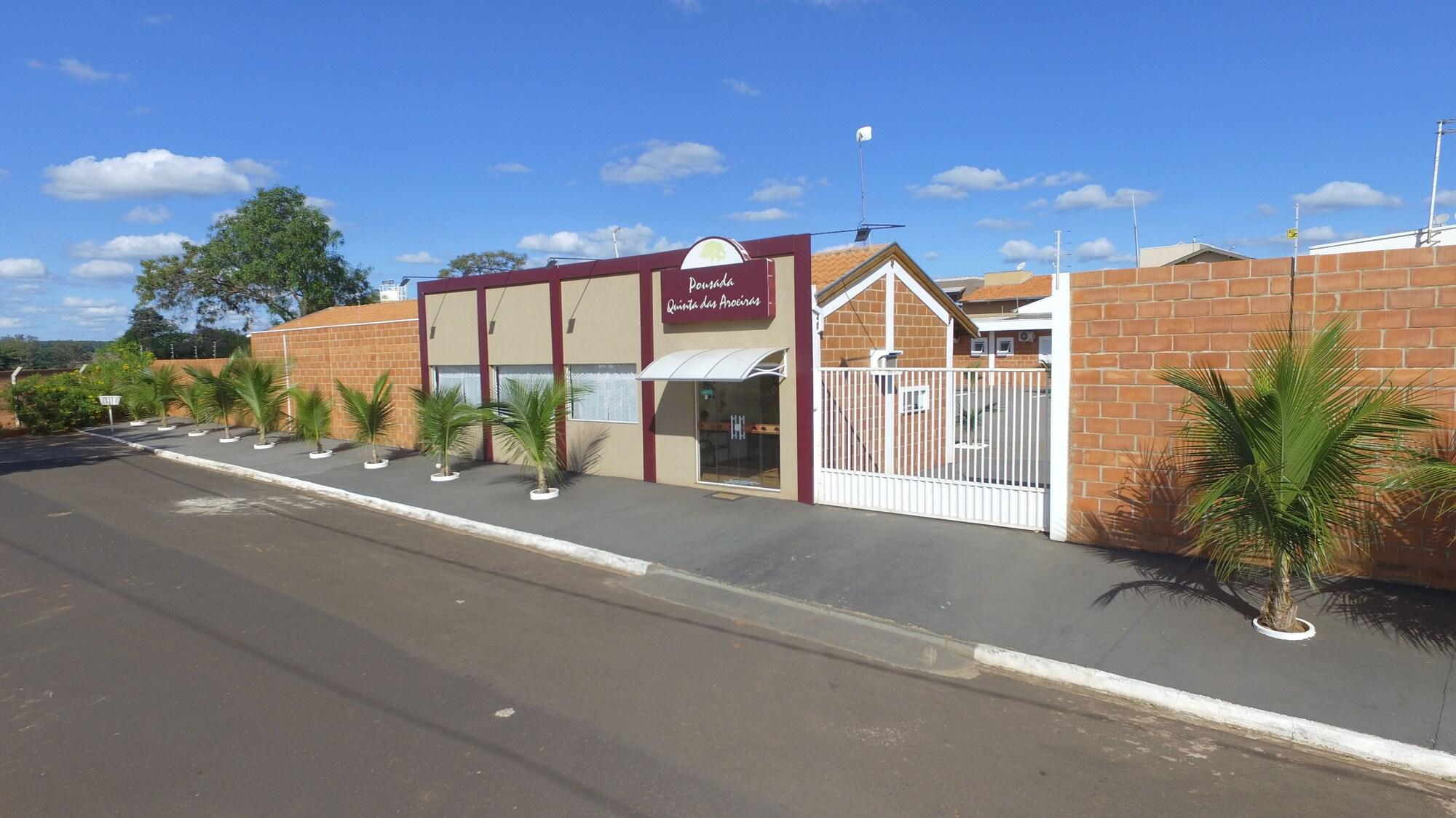 Varios Pousada Quinta das Aroeiras
