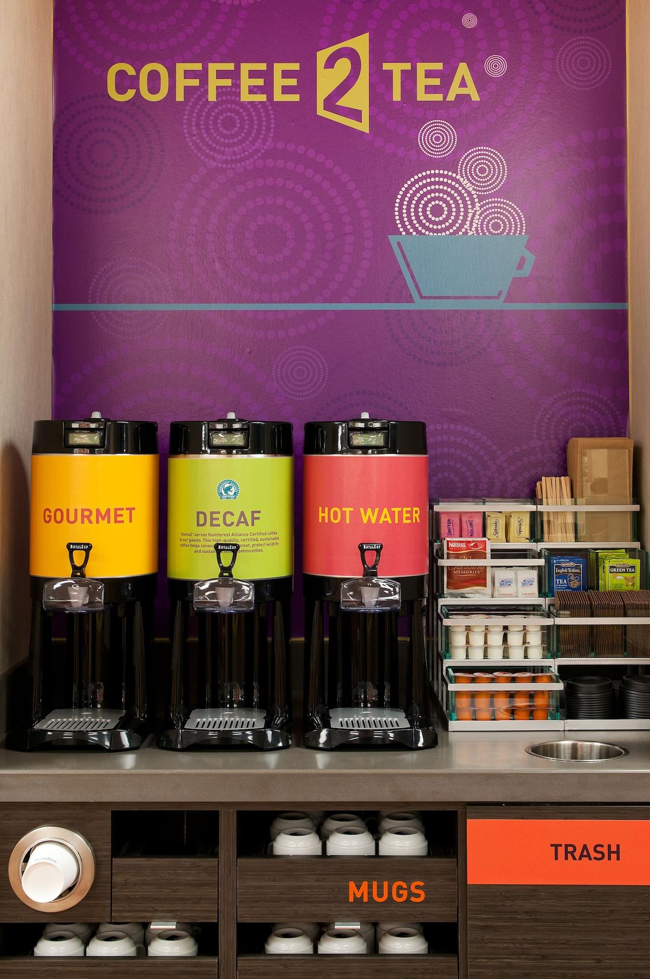 Bar/Salón Home2 Suites by Hilton Little Rock West