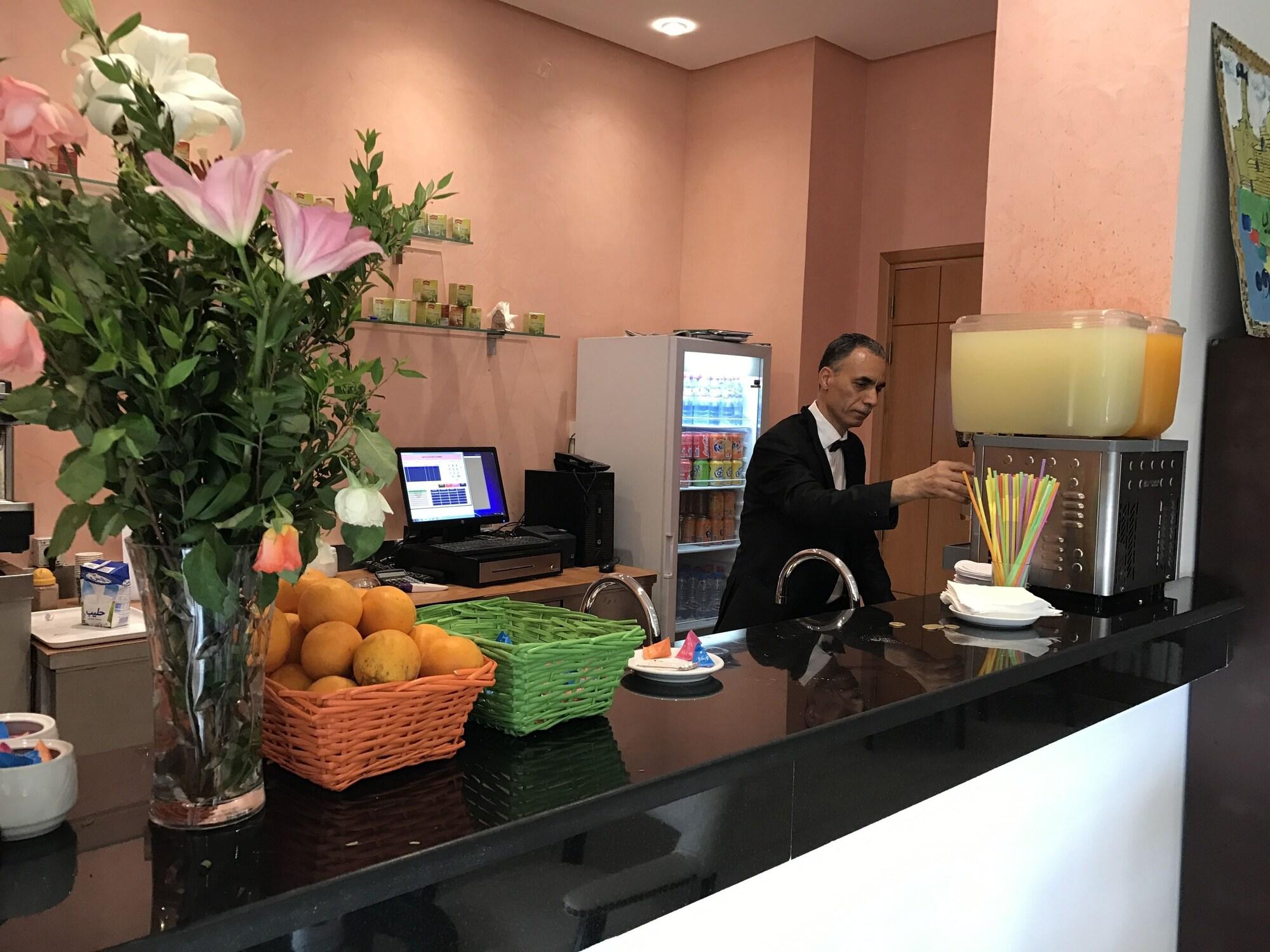 Bar/Salón Hotel Al Karmel