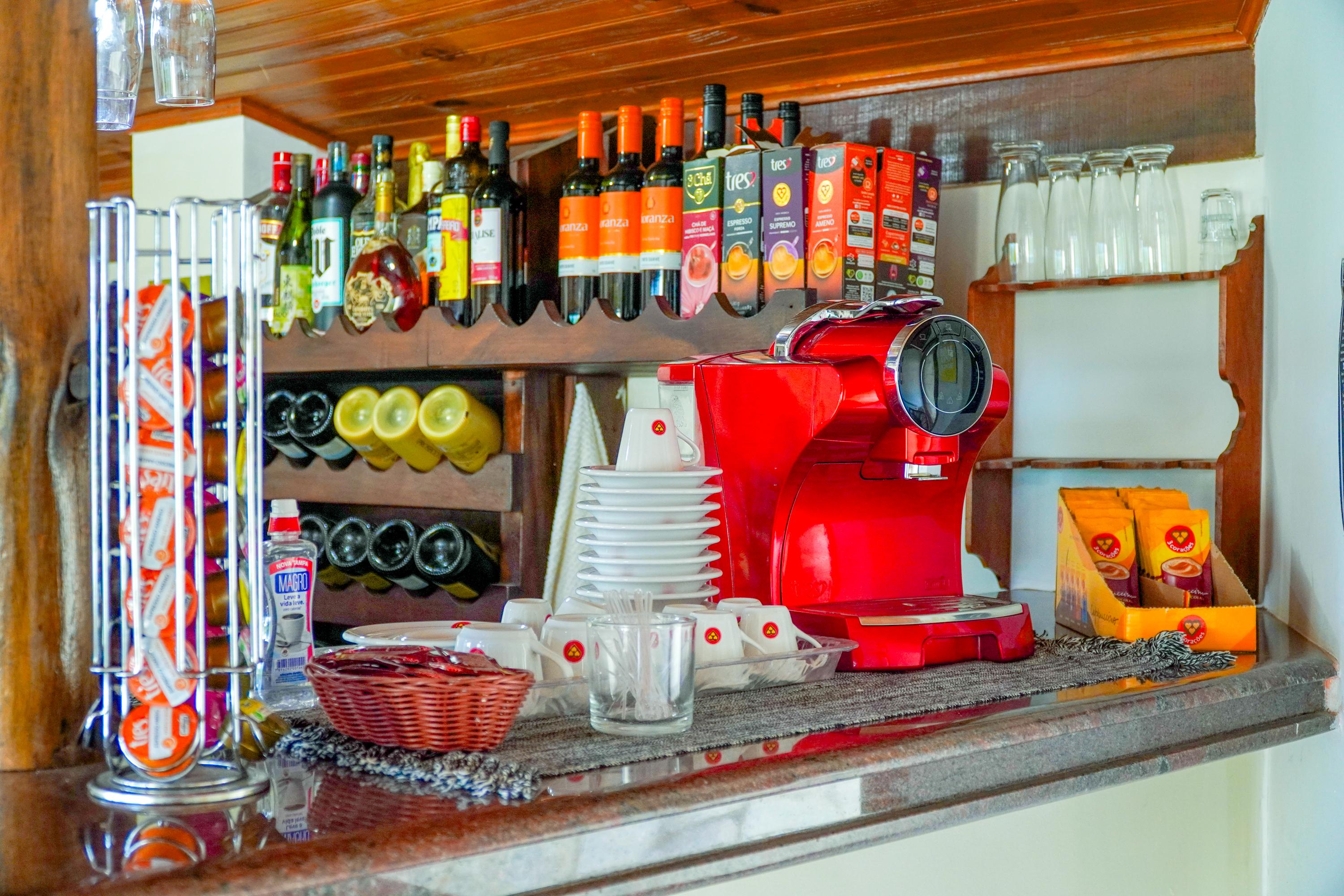 Bar/Salón VELINN Hotel Ninho do Falcão