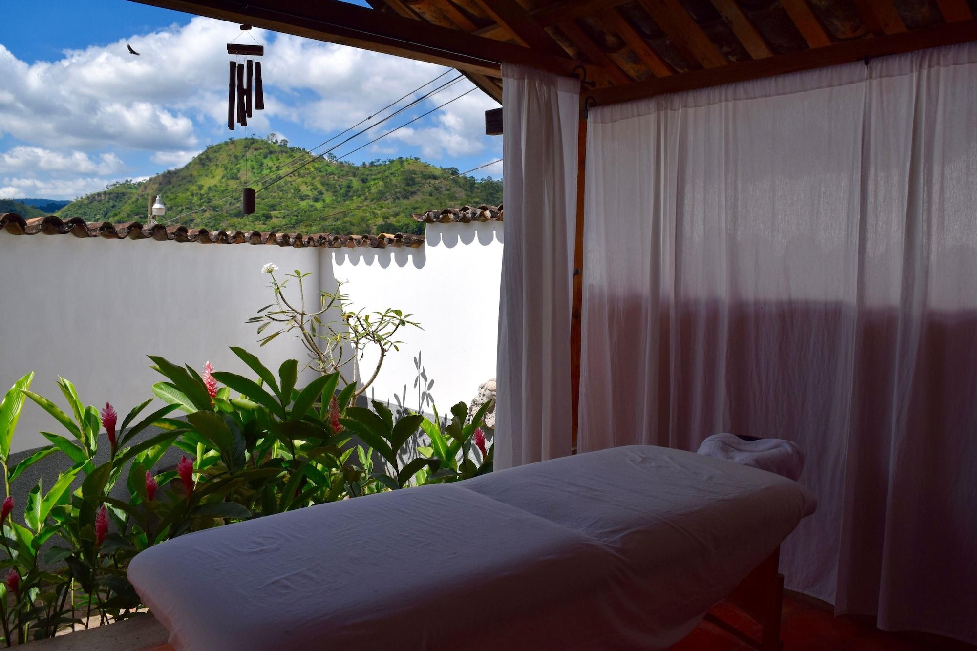 Spa Iguana Azul - Hostel