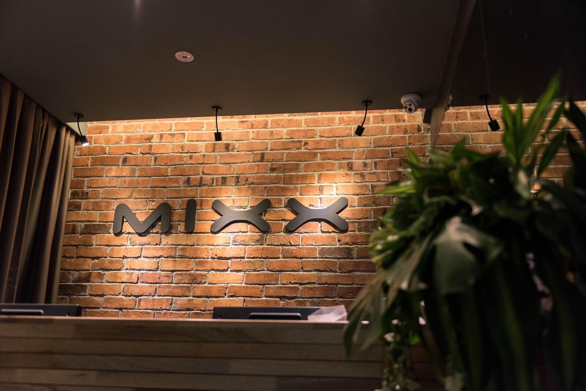 Varios Mixx Express Hotel Sunway