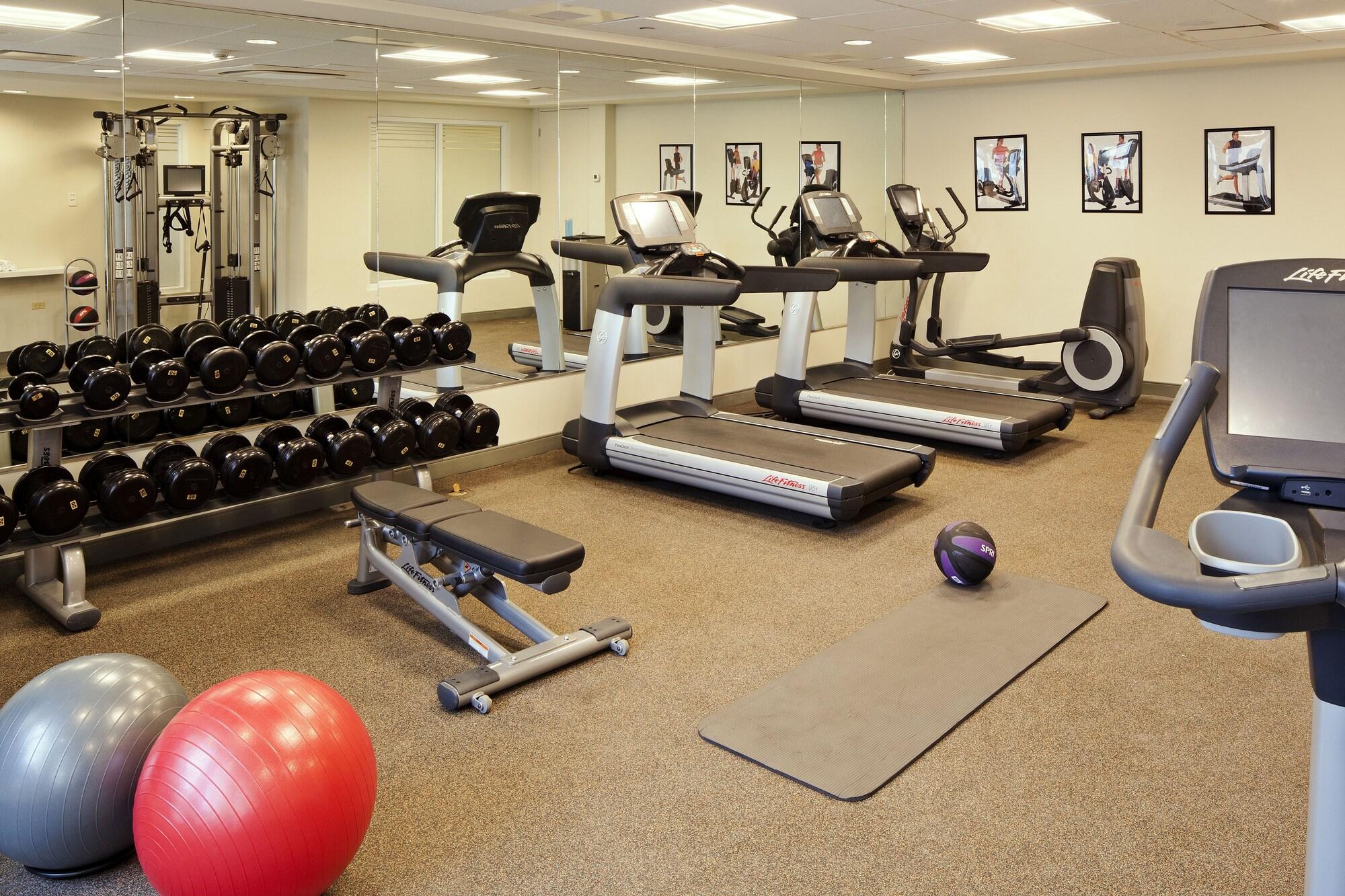 Gimnasio Condado Palm Inn San Juan, Tapestry Collection by Hilton