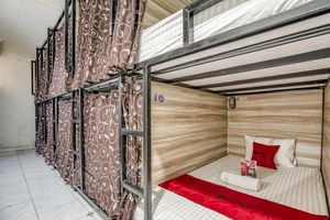 Alojamiento - Formerly Reddoorz Hostel @ Feliz Noche Cengkareng