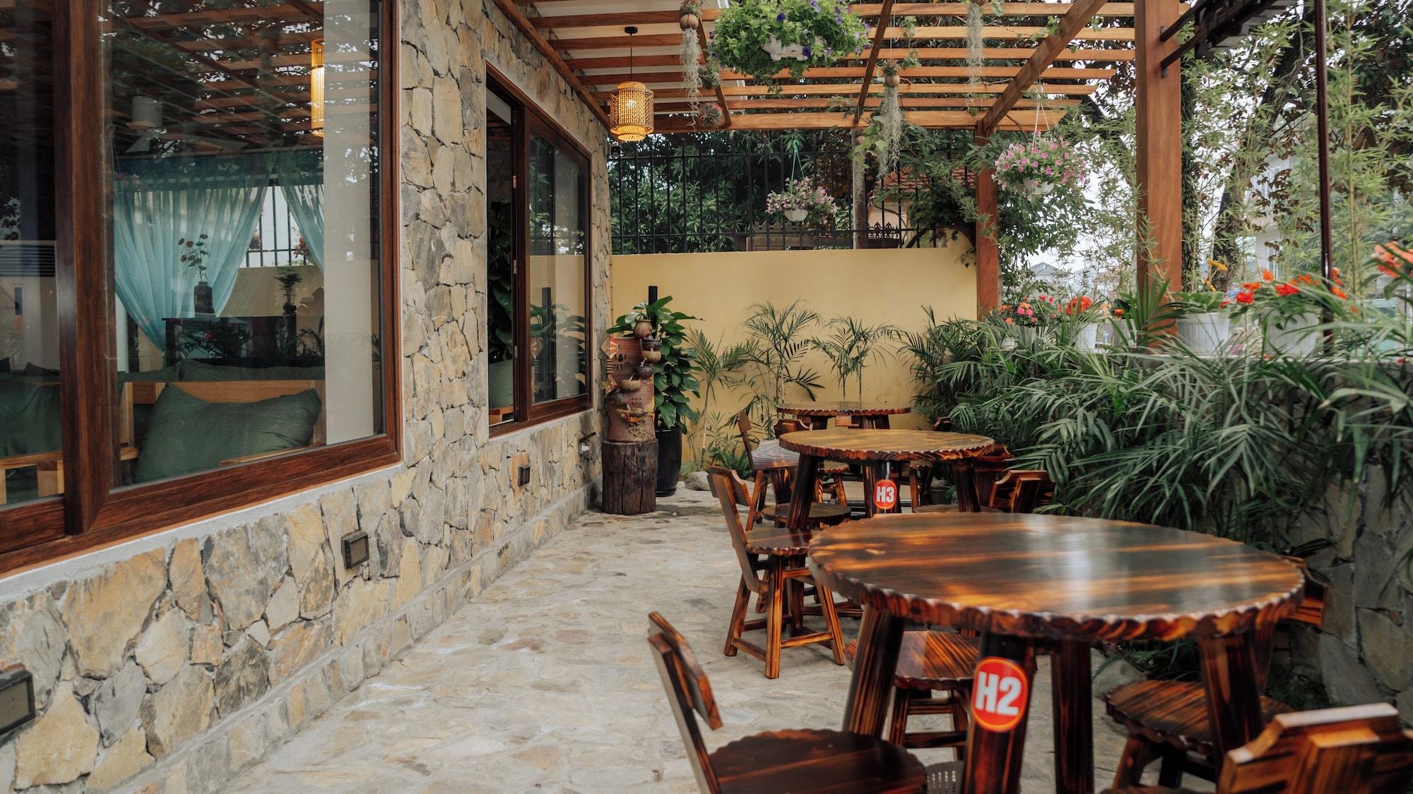 Restaurant Xuân Anh Garden