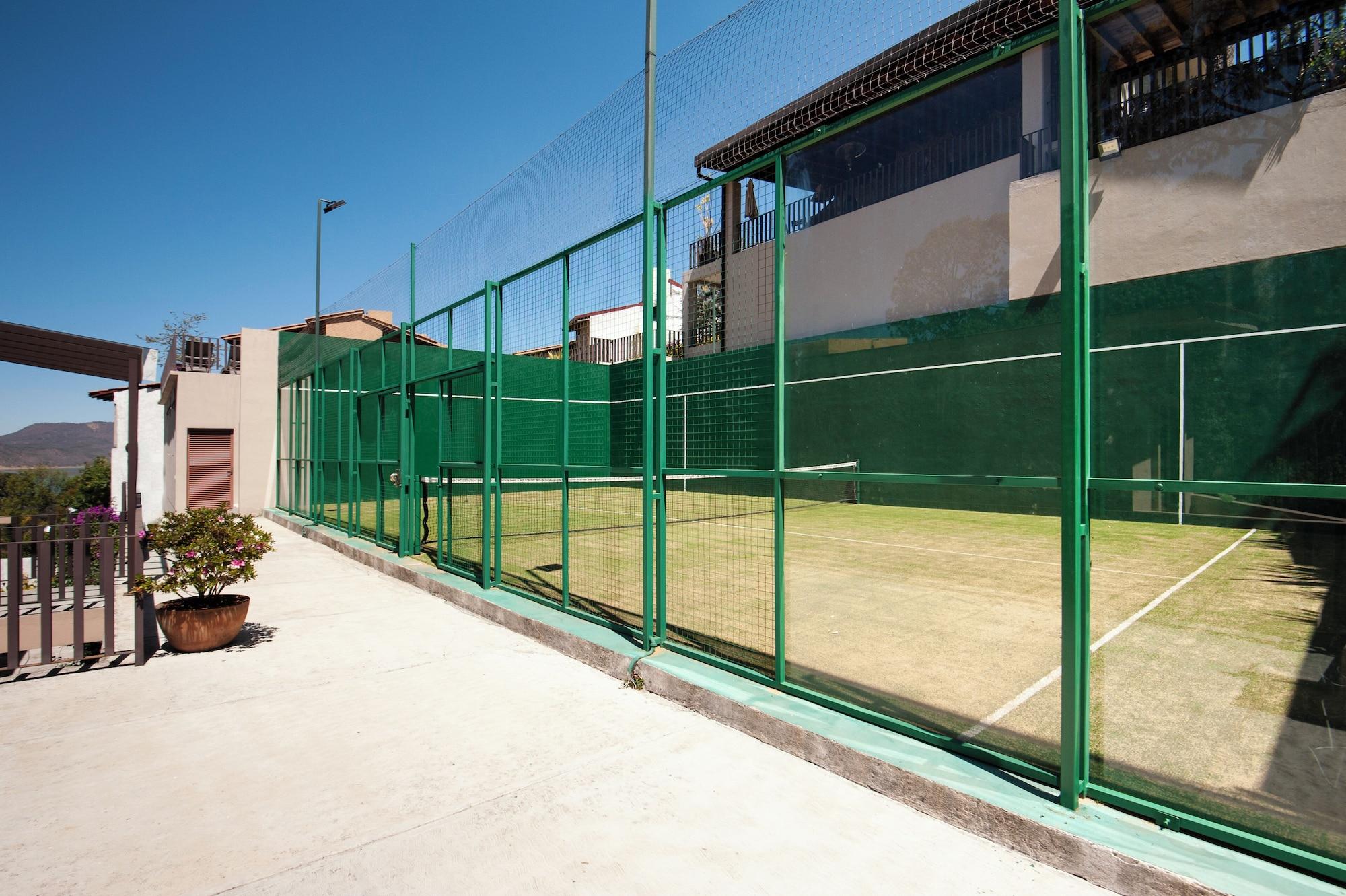 Instalaciones Recreativas Villa Camila Unmatched Lake Views