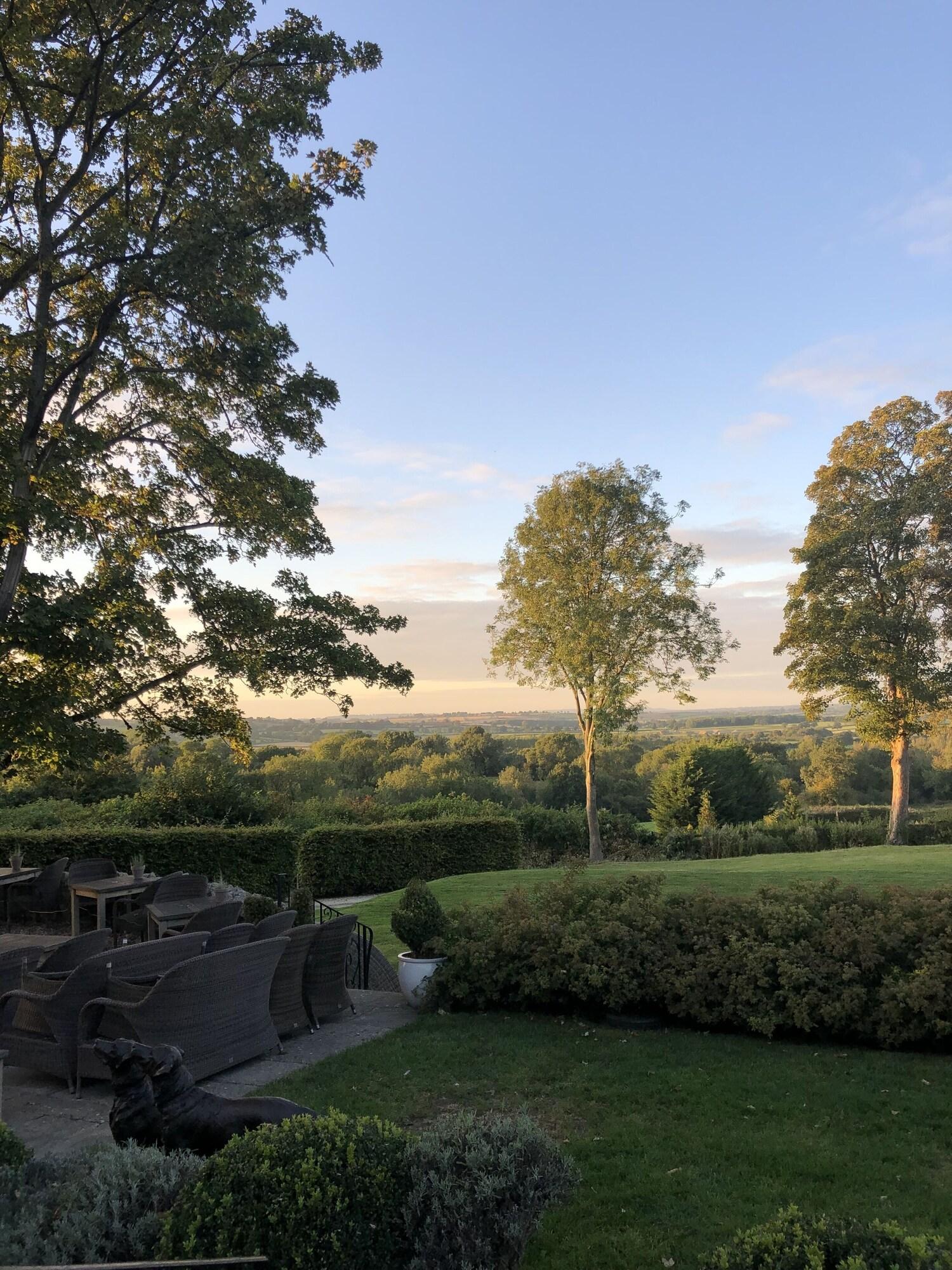 Equipamiento de Habitación The Feathered Nest Country Inn
