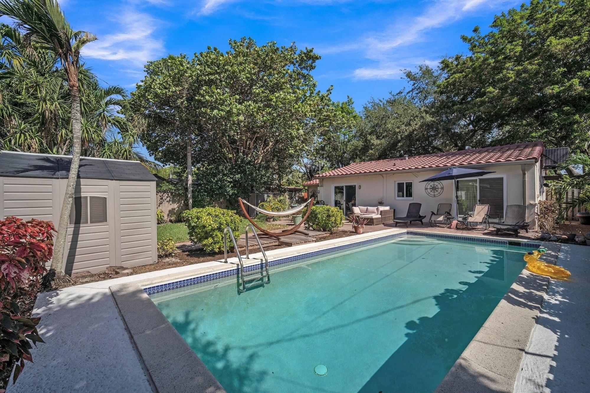 Miscellaneous Recently Renovated Paradise W/ Private Pool! Close To Everything! 3 Bedroom Home