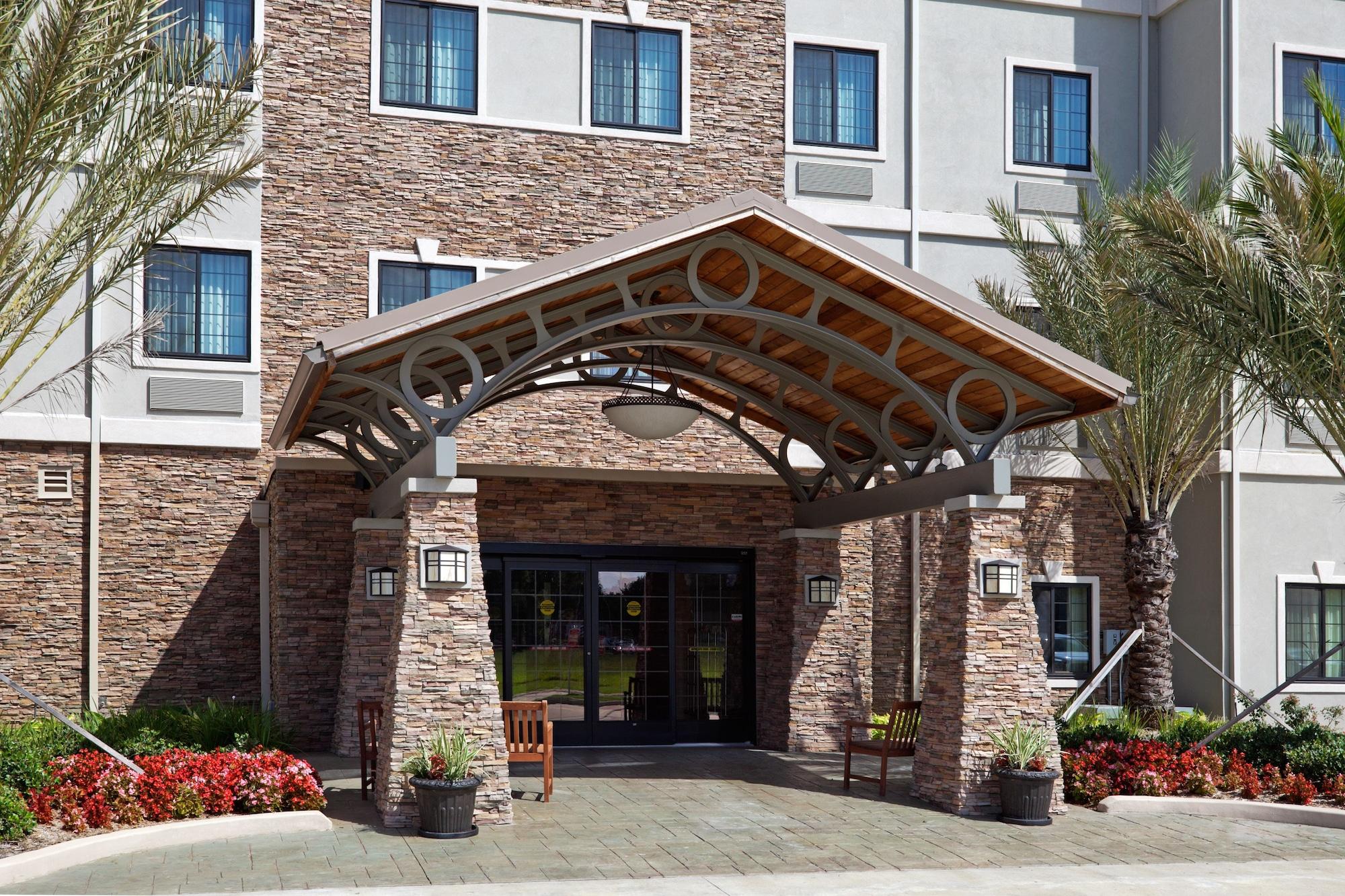 Vista Exterior Staybridge Suites Lafayette by IHG