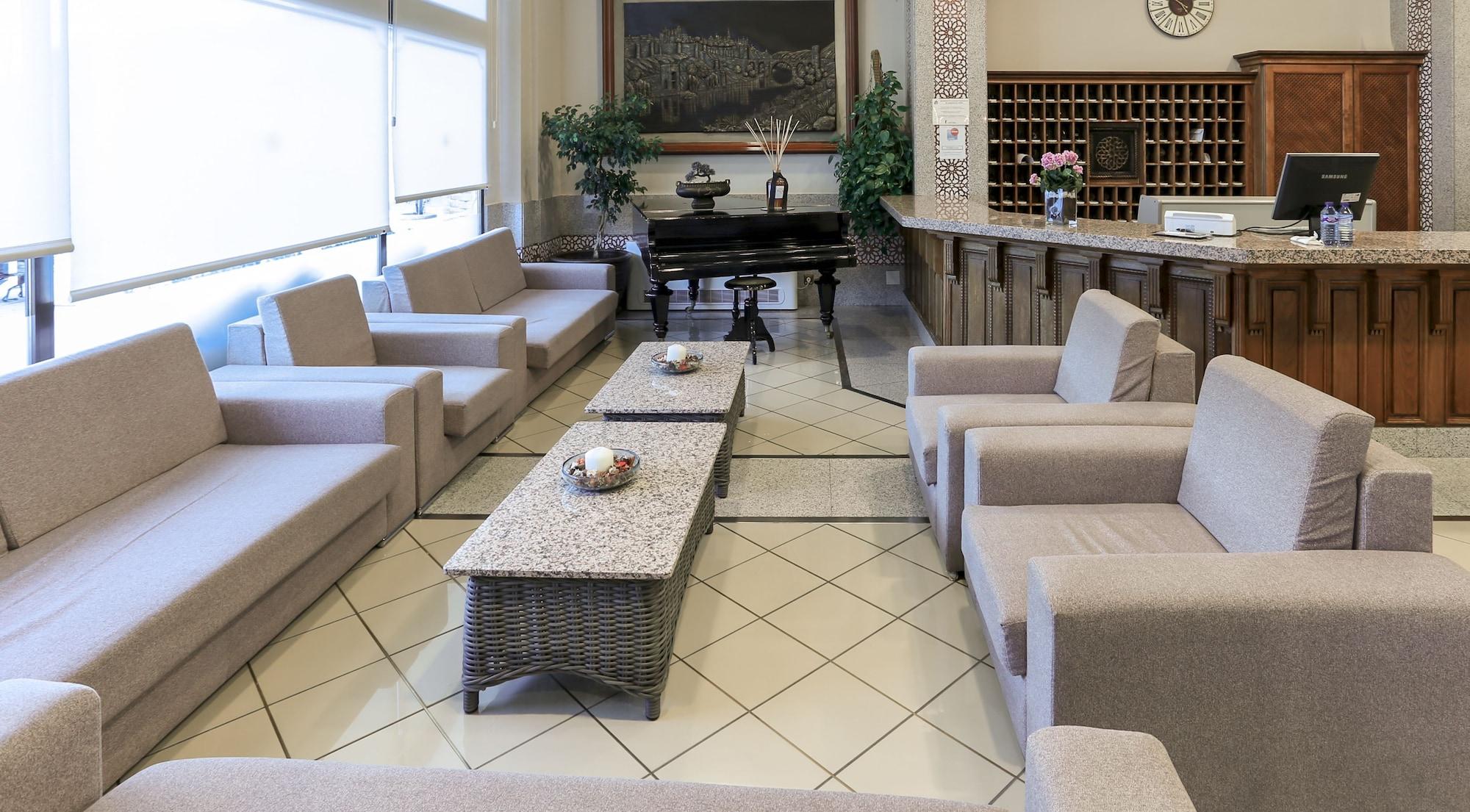 Vista Lobby Hotel Zentral Mayoral