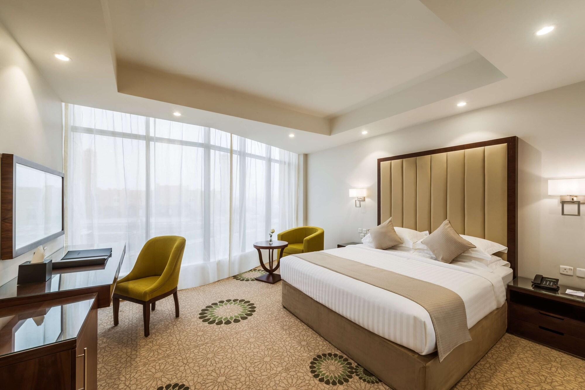 Habitación Best Western Plus Al Qurayyat City Center