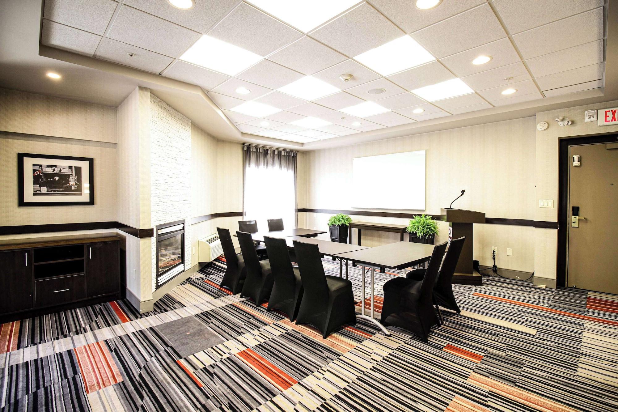 Sala de Reuniones Waterloo Suites Hotel, Trademark Collection by Wyndham