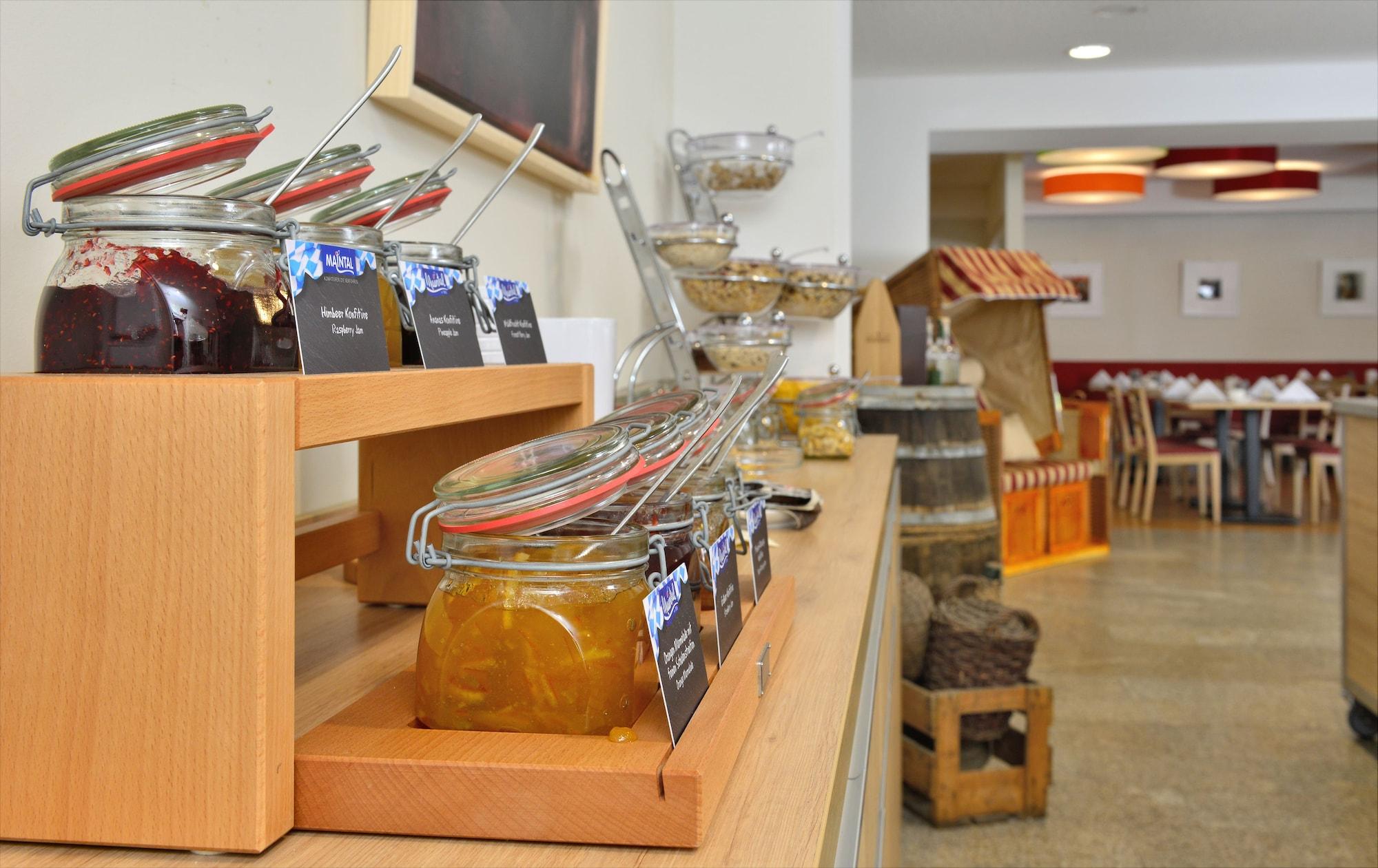 Restaurant ARIBO Hotel Erbendorf